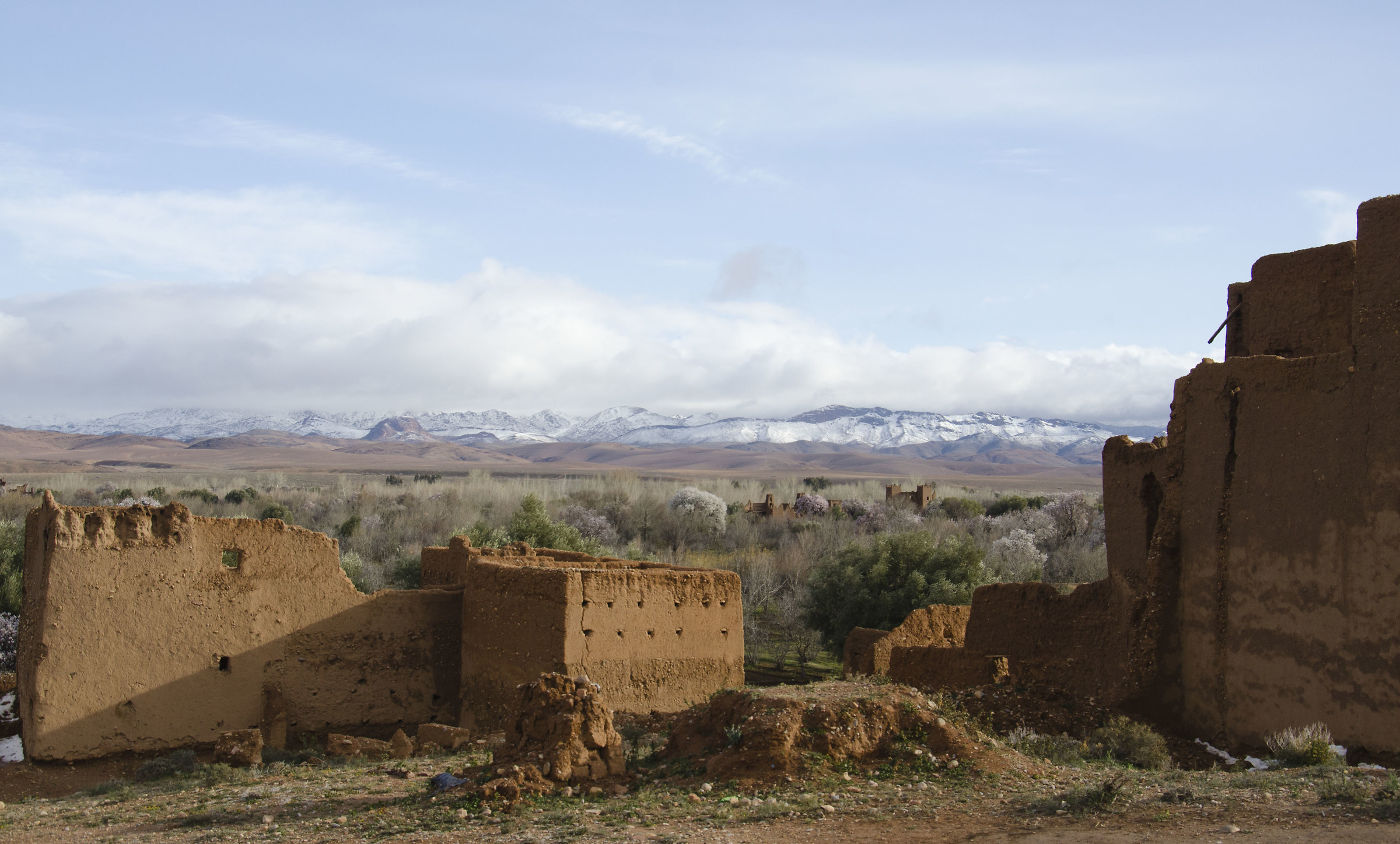 Kasbah - the road to Ouarzazate