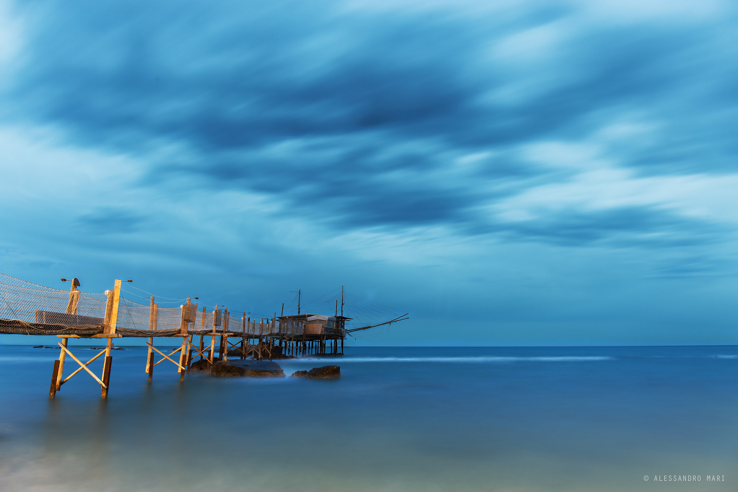Blue hour at the overflow