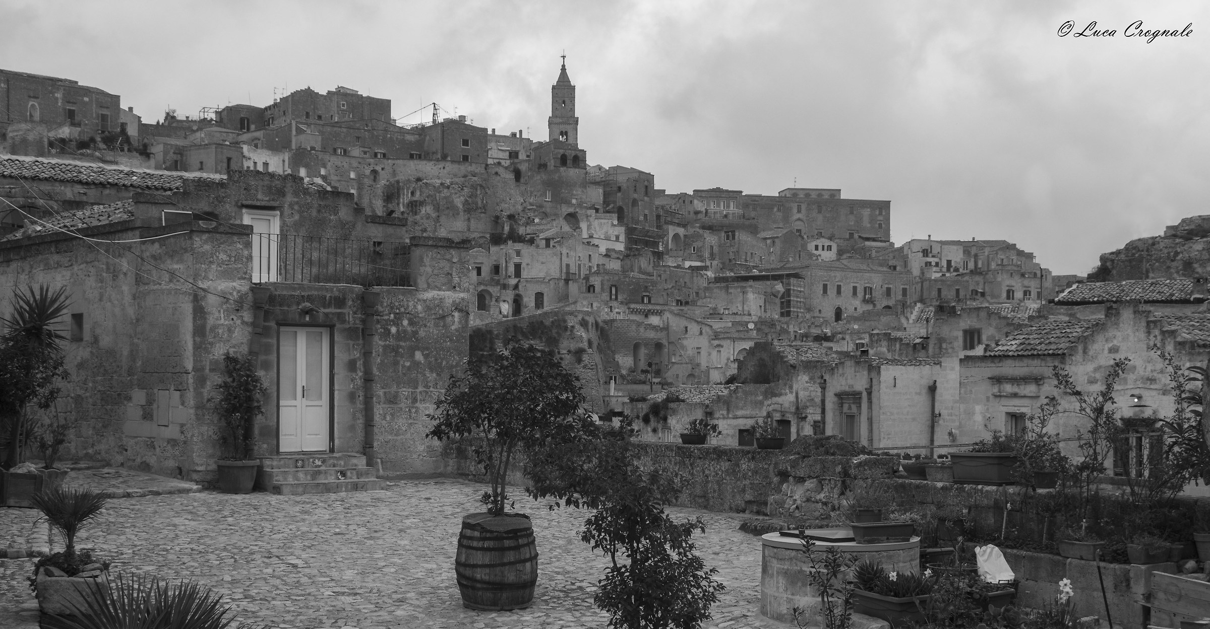 A jump in the past...