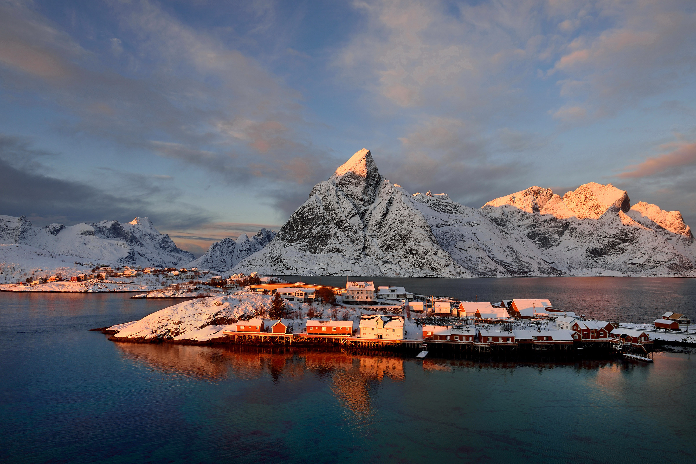 Lofoten - Sunset at Sakrisoy