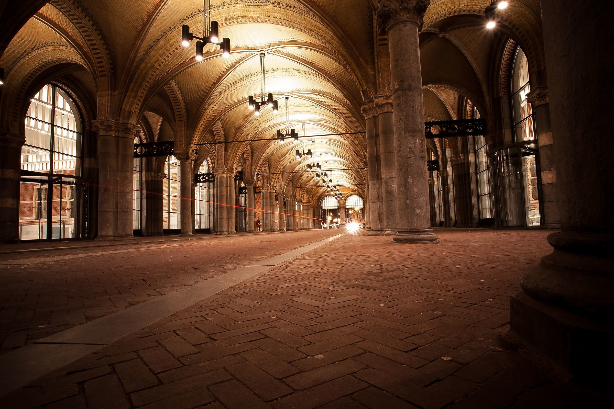 Amsterdam - Laser in galleria