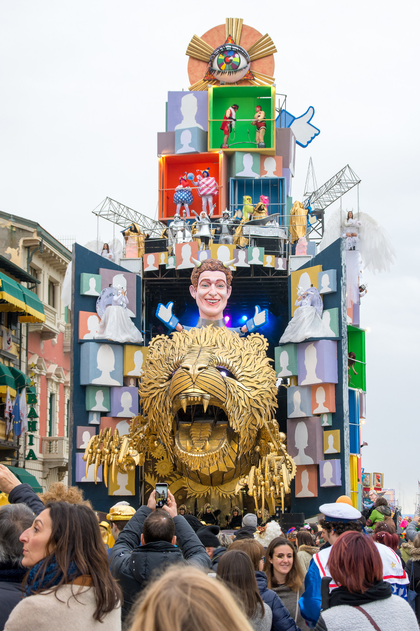 Viareggio Carnival 2016