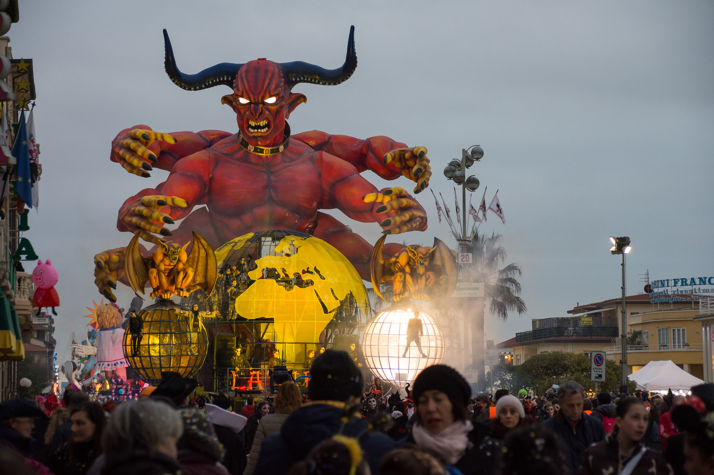 Viareggio Carnival 2016