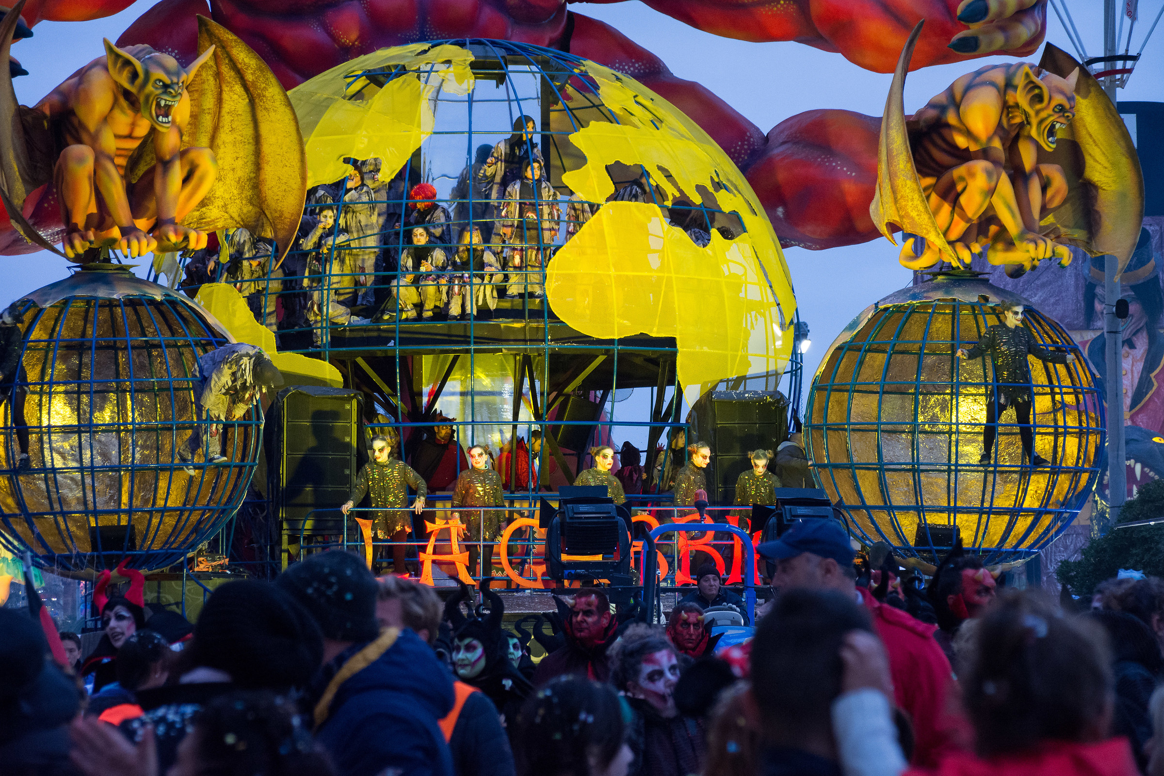 Viareggio Carnival 2016