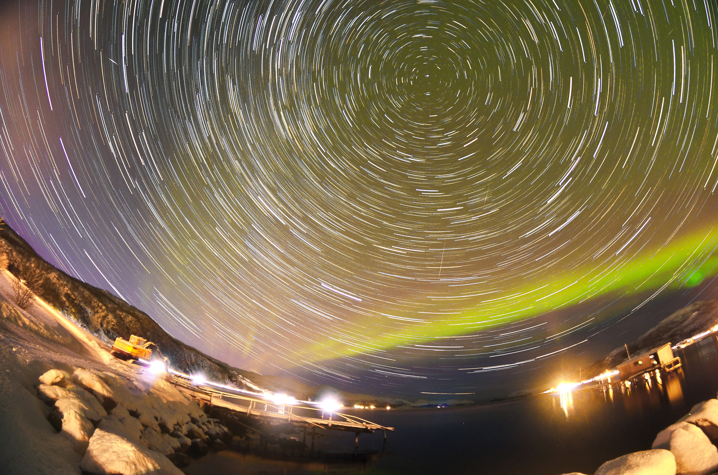Startrails con aurora Norvegia!!