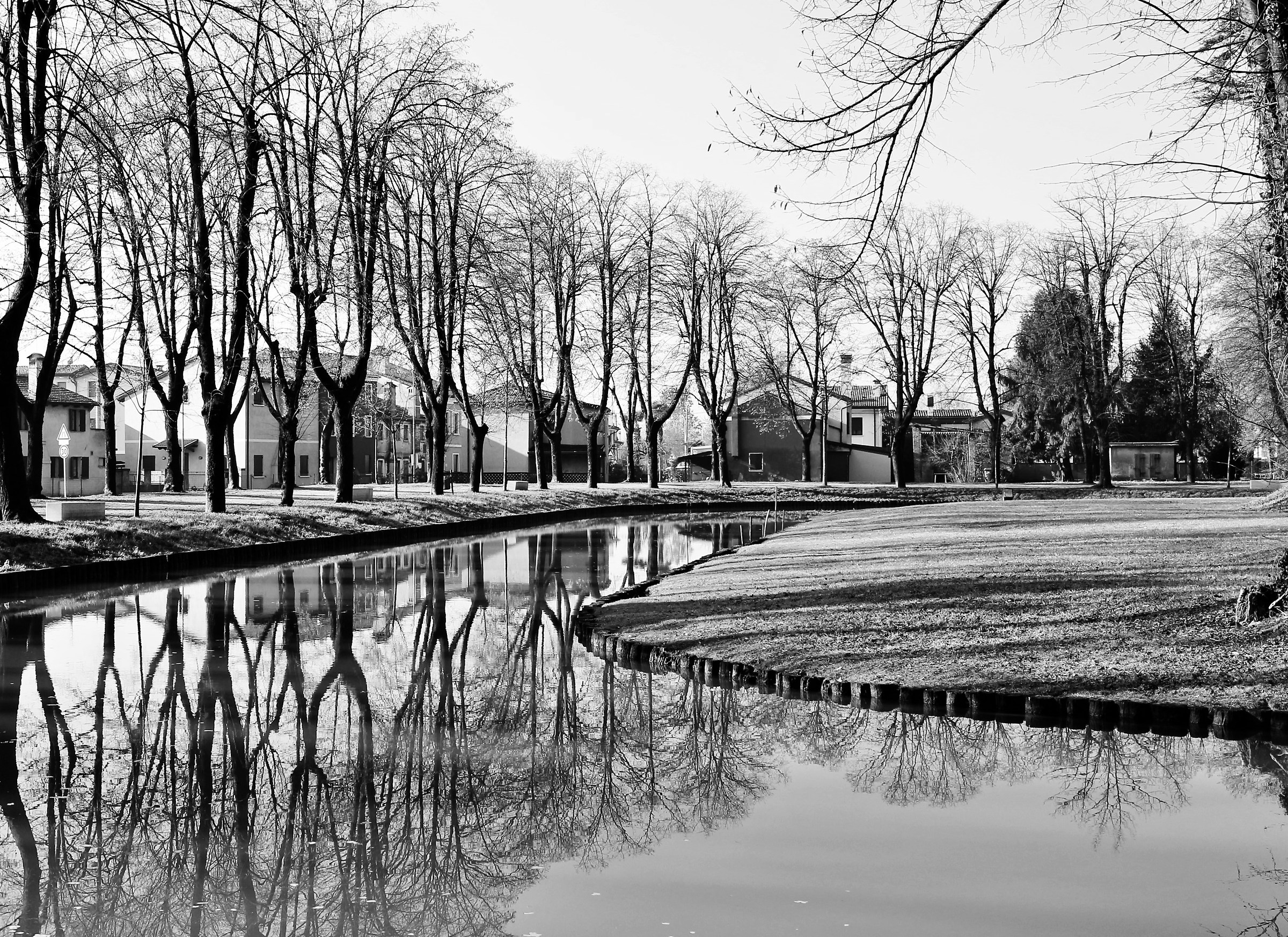 The curve of the moat