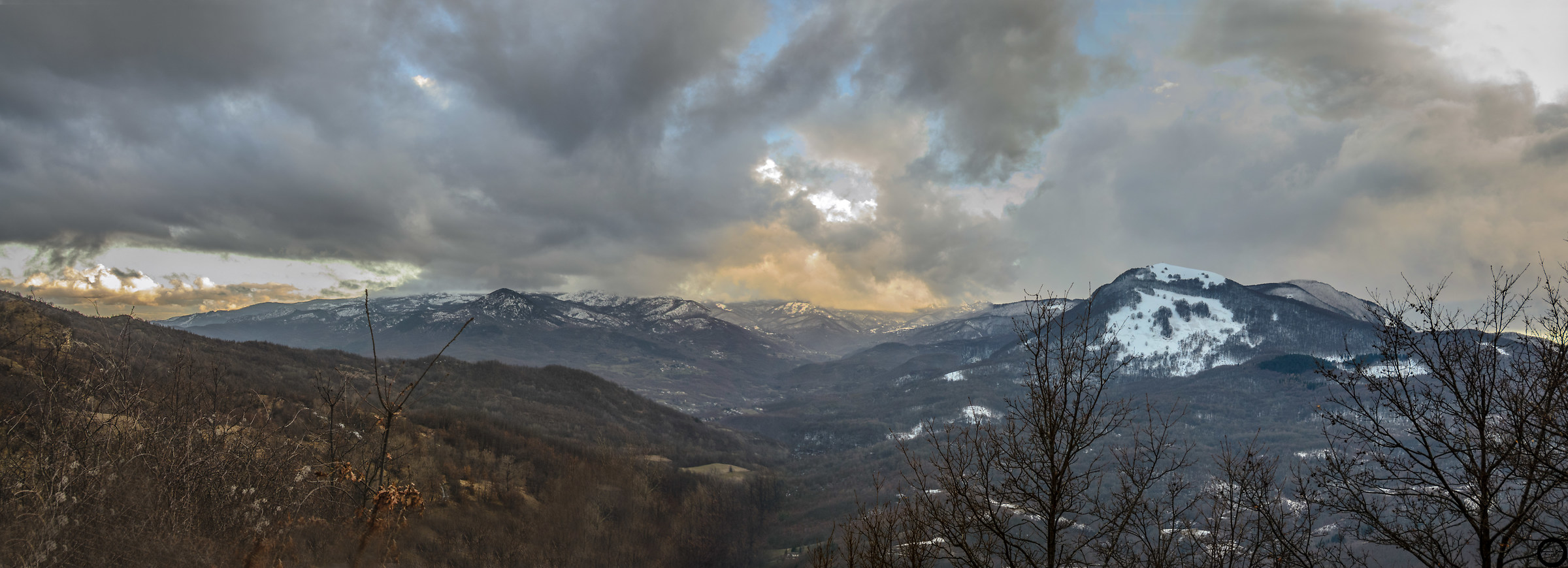 Overview Ridge High Nure