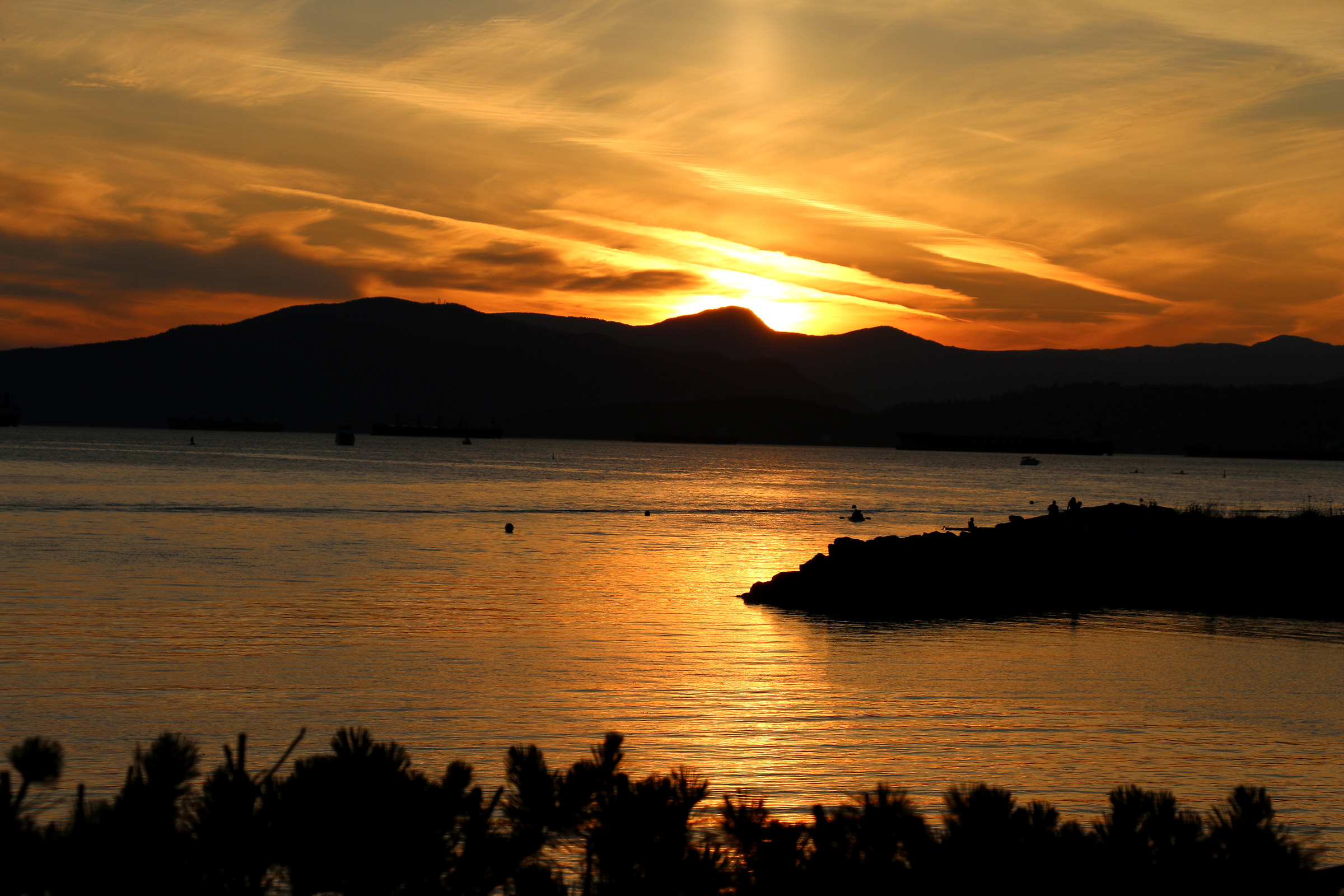 Sunset on the Bay of Vancouver - Canada