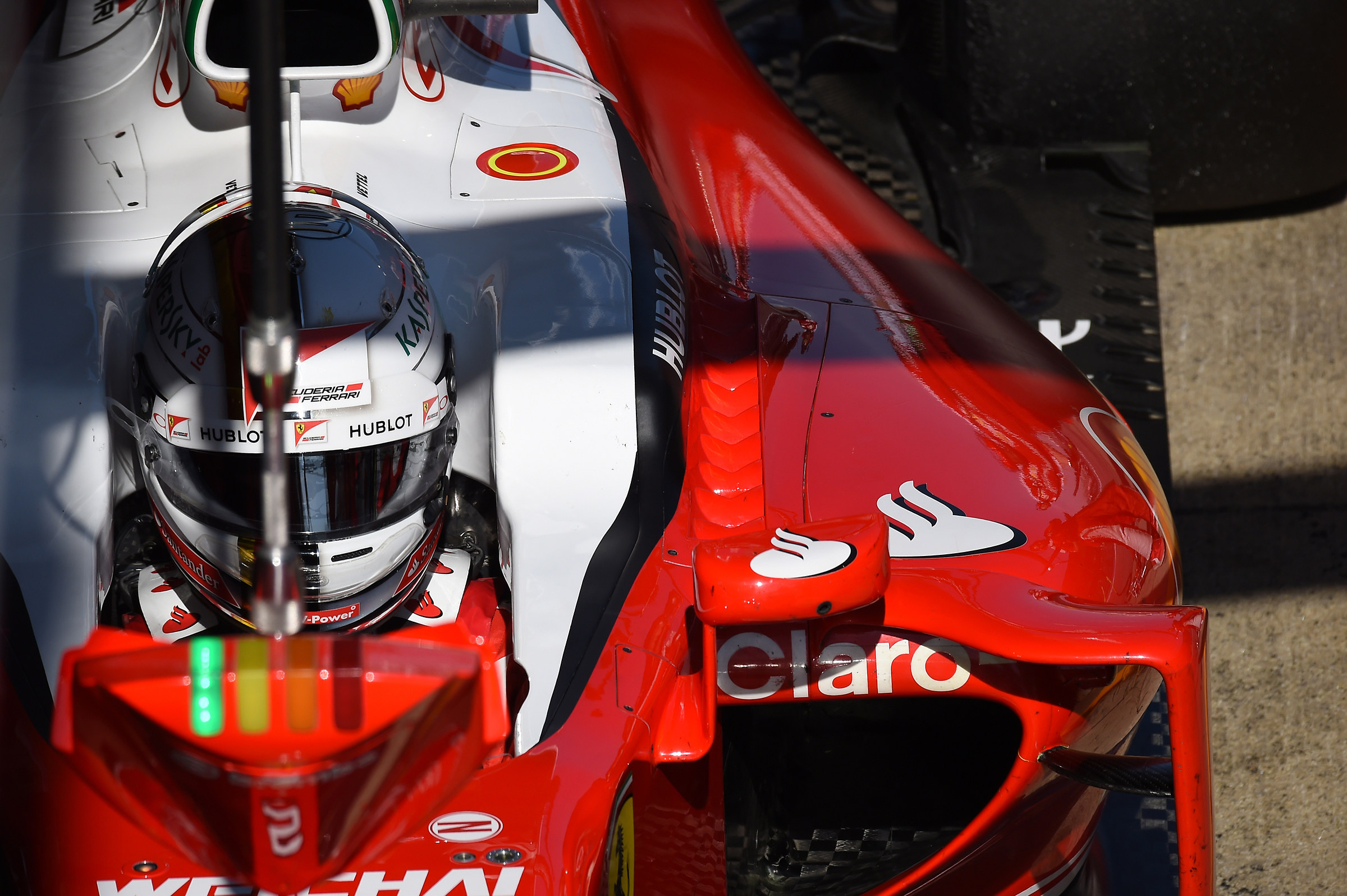 Pit stop now, Sebastian