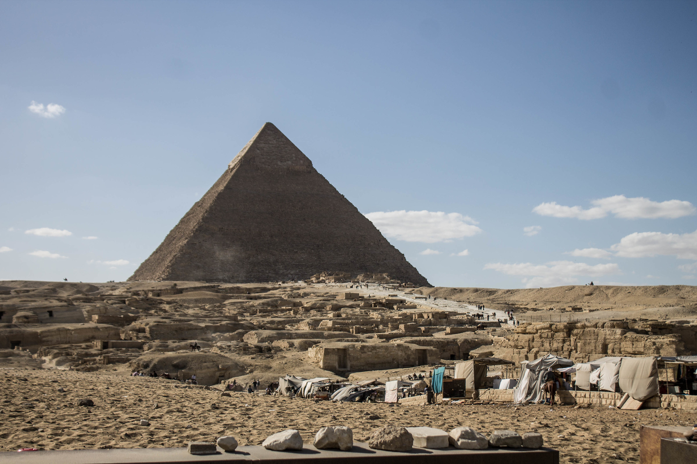 Pyramids in Il Cairo