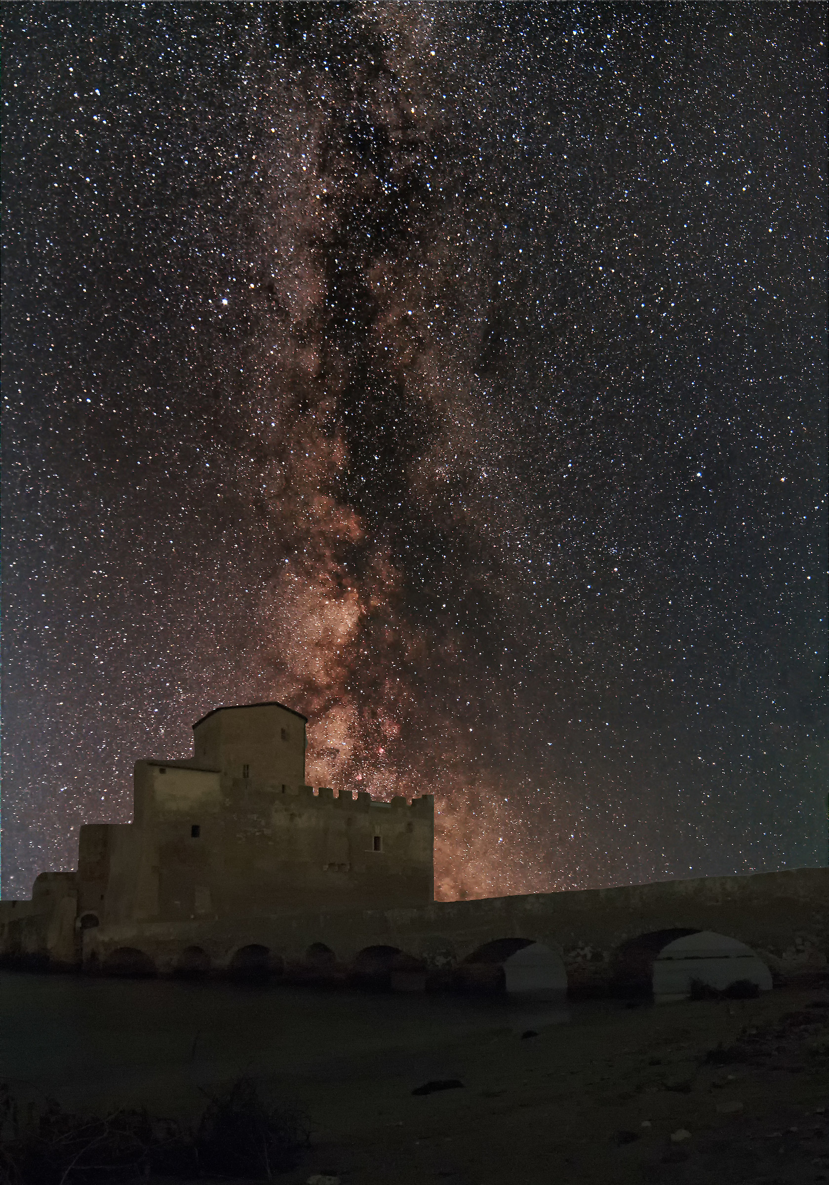 Torre astura Milky Way notte delle stelle