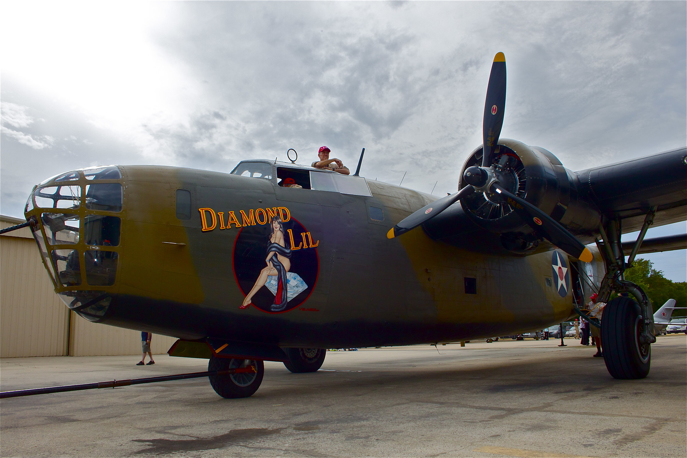 b-24 Diamond Lil