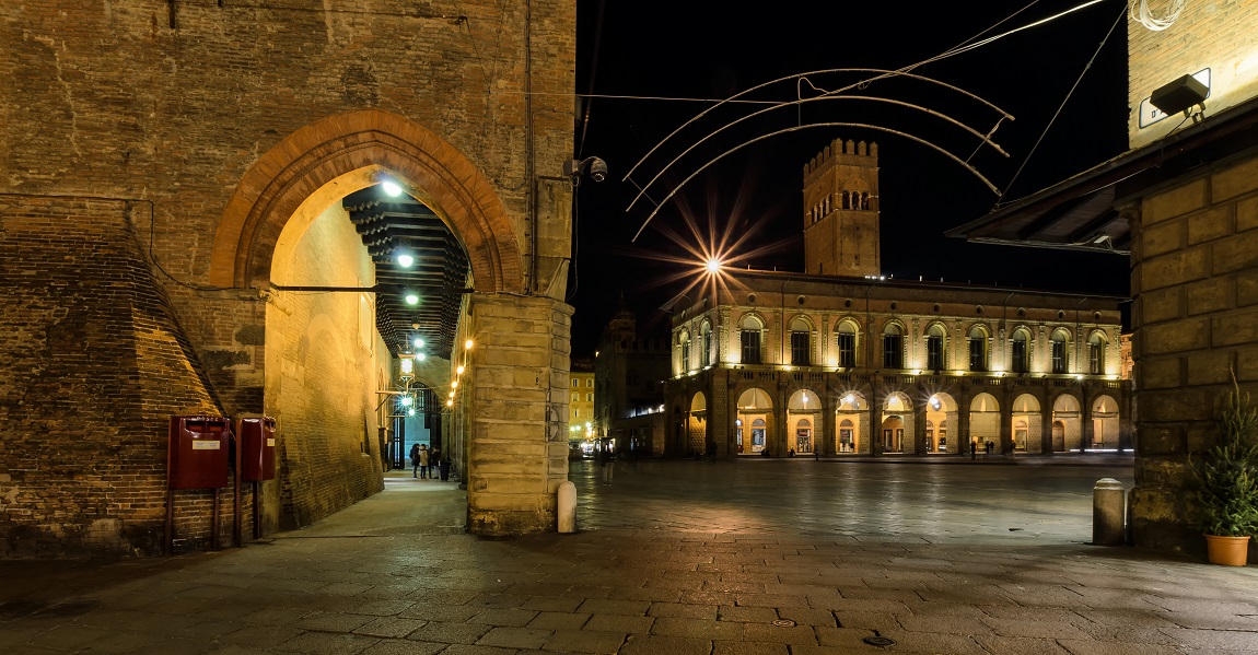 verso Piazza Maggiore
