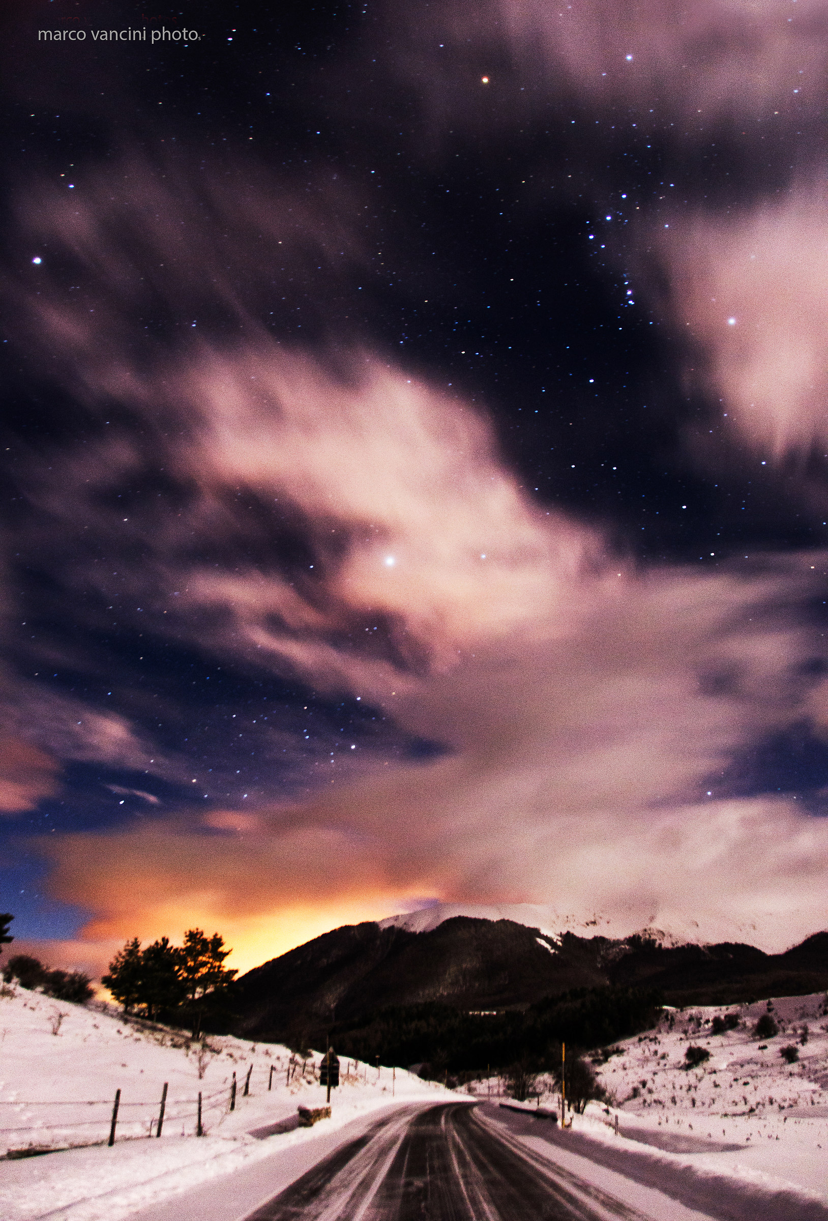 A starry night and freezing cold in the mountains