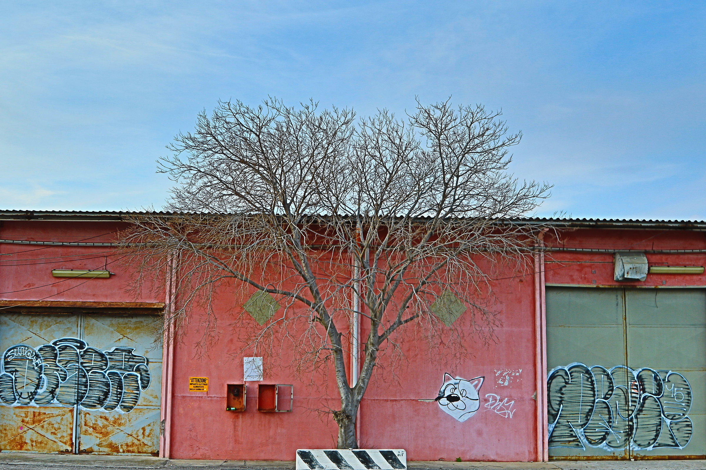 Edificio fuori posto