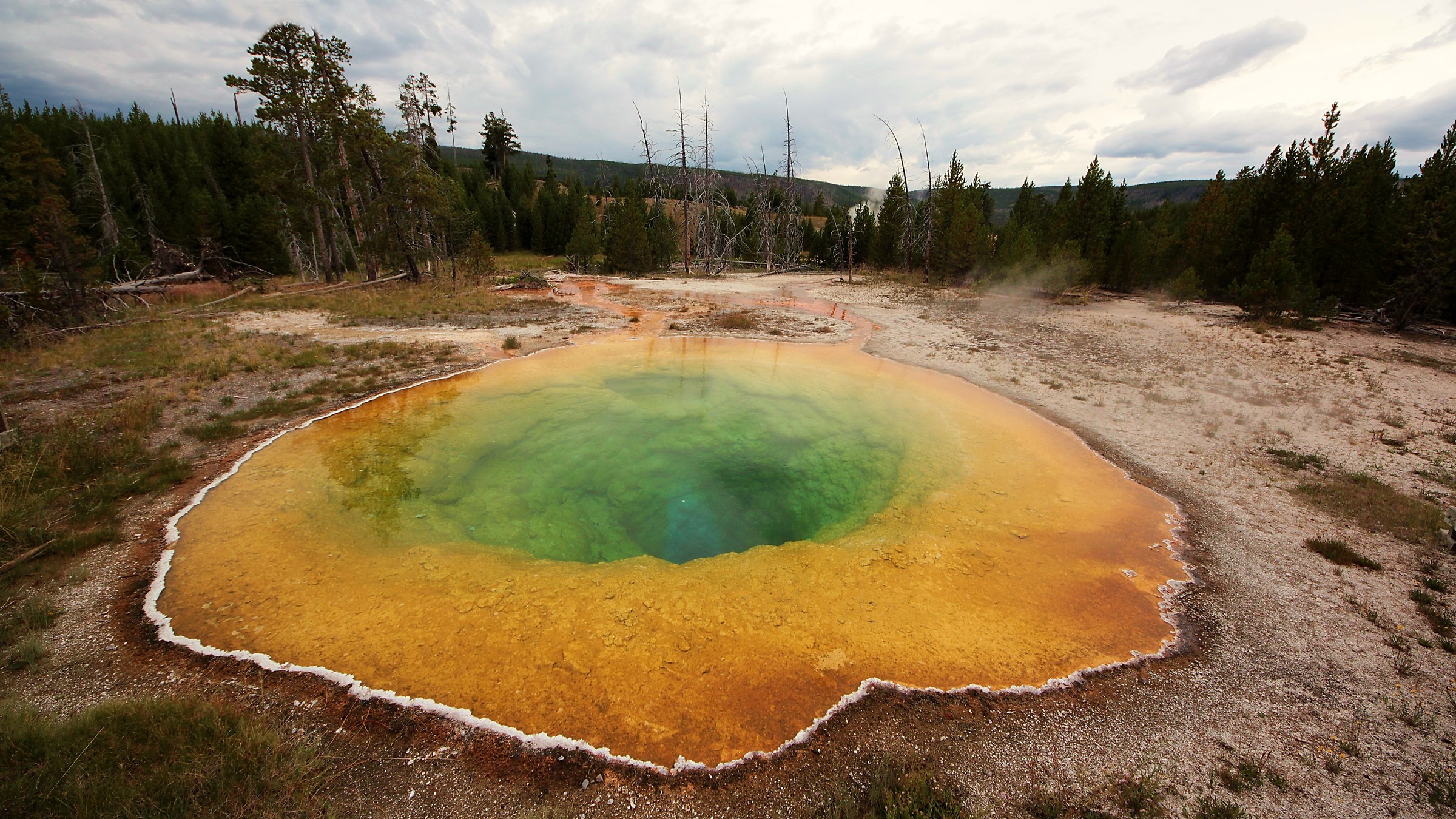 Morning glory pool