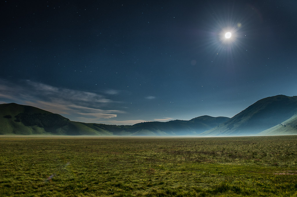 Castelluccio di Norcia at night