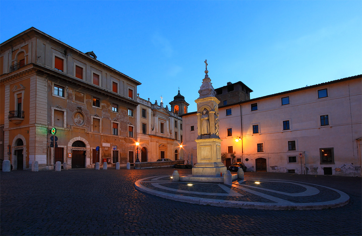 Piazza S. Bartolomeo all 'island.