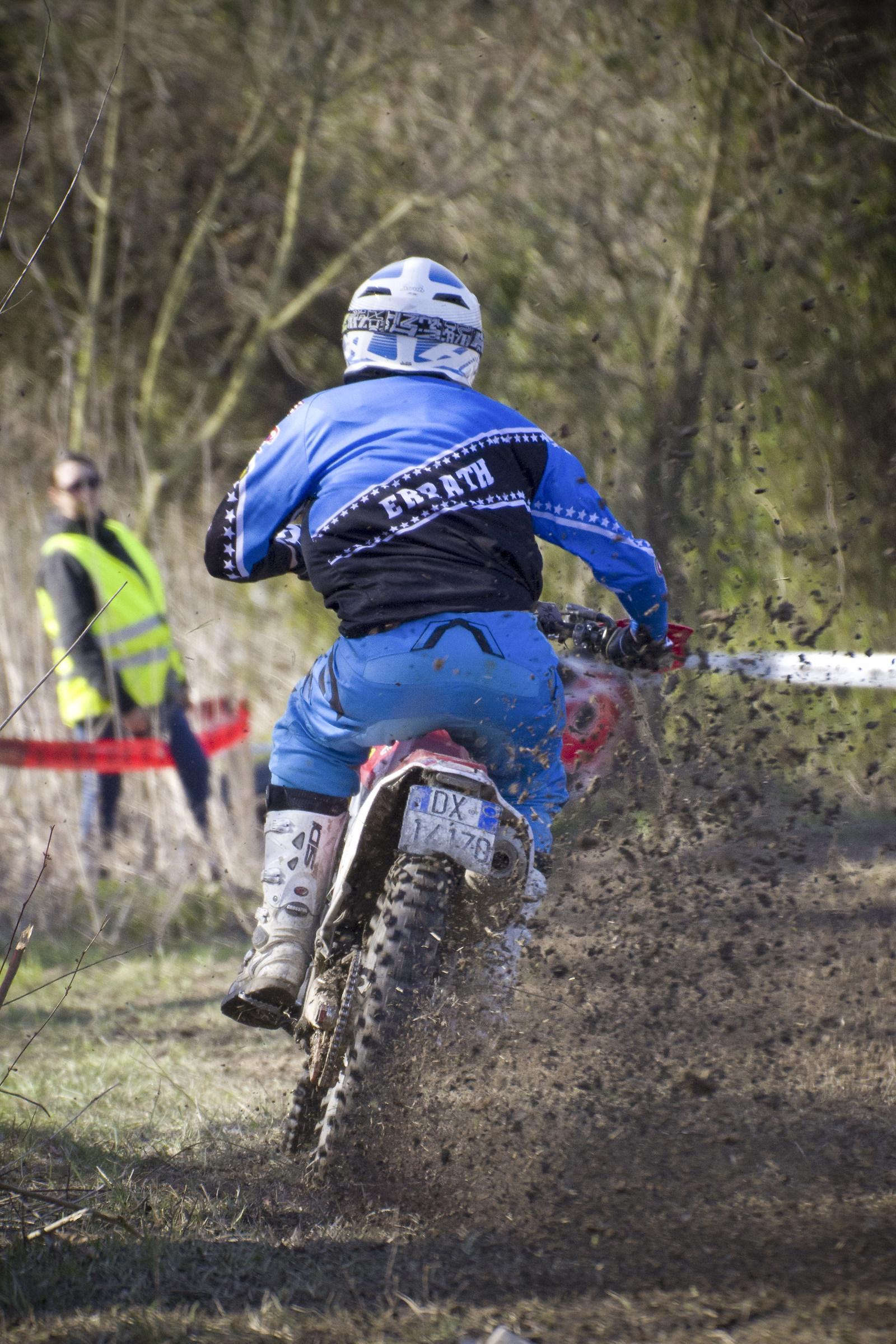 look what arrives ..