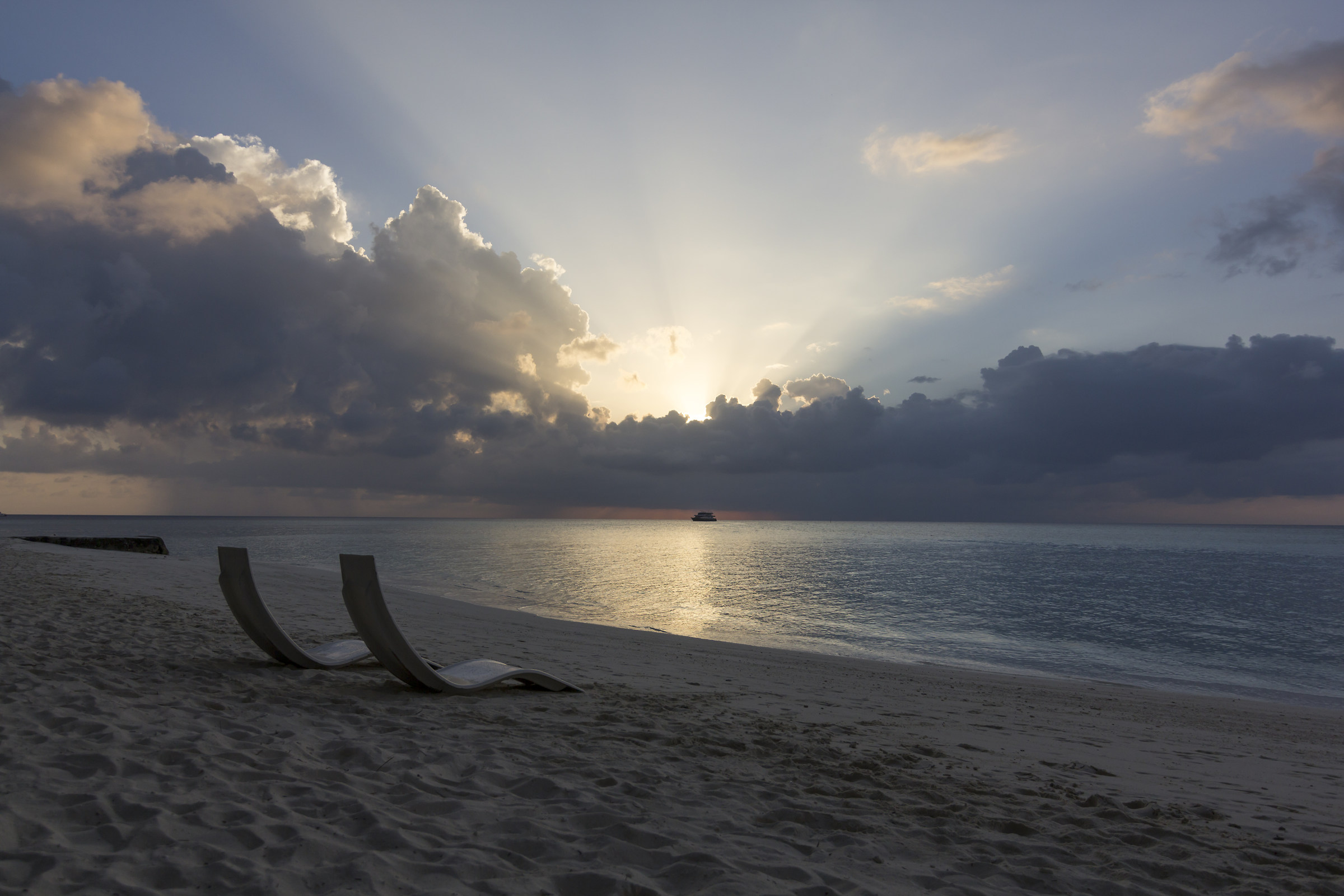 The sunset over the barrier