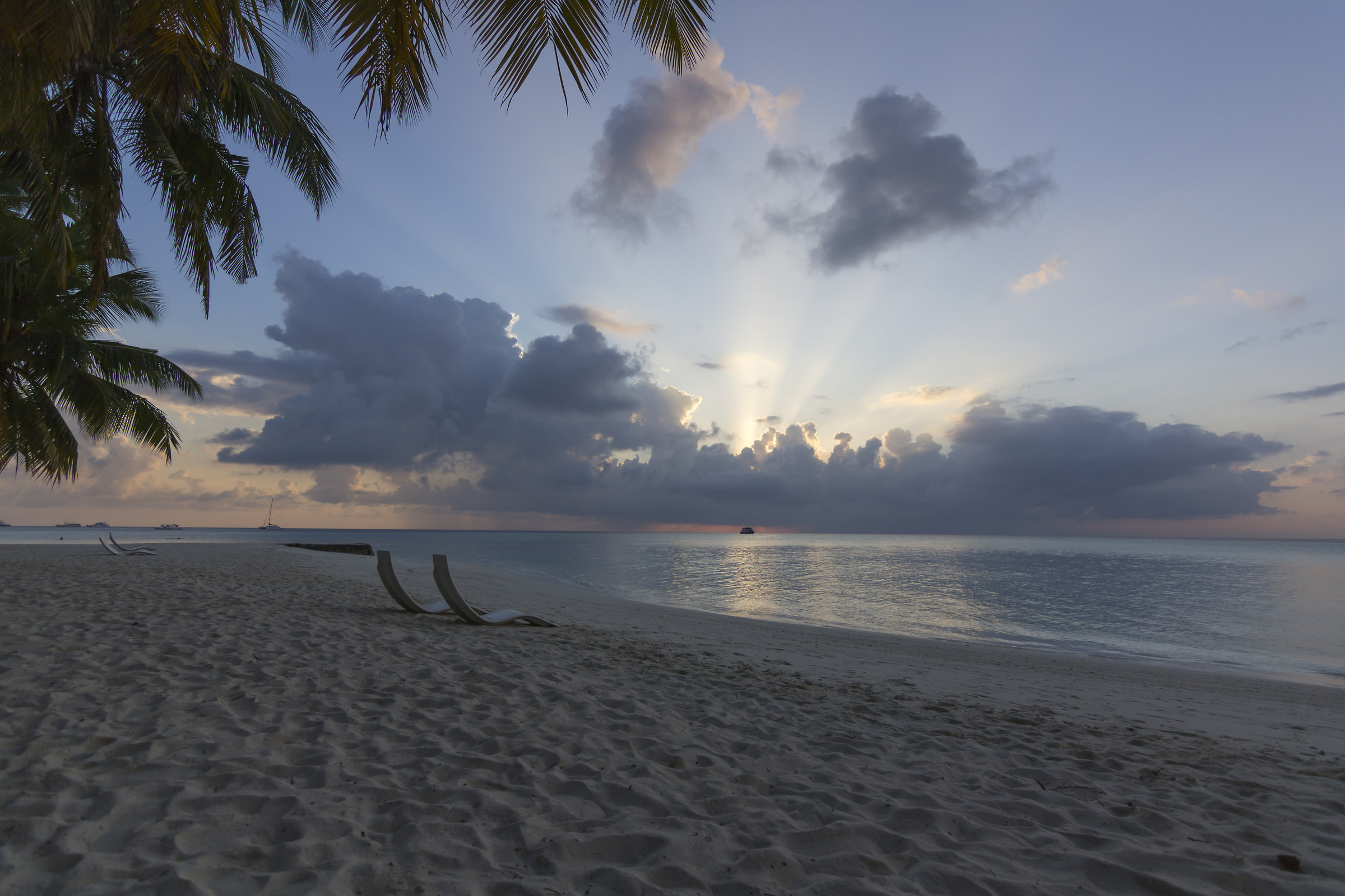The sunset over the barrier