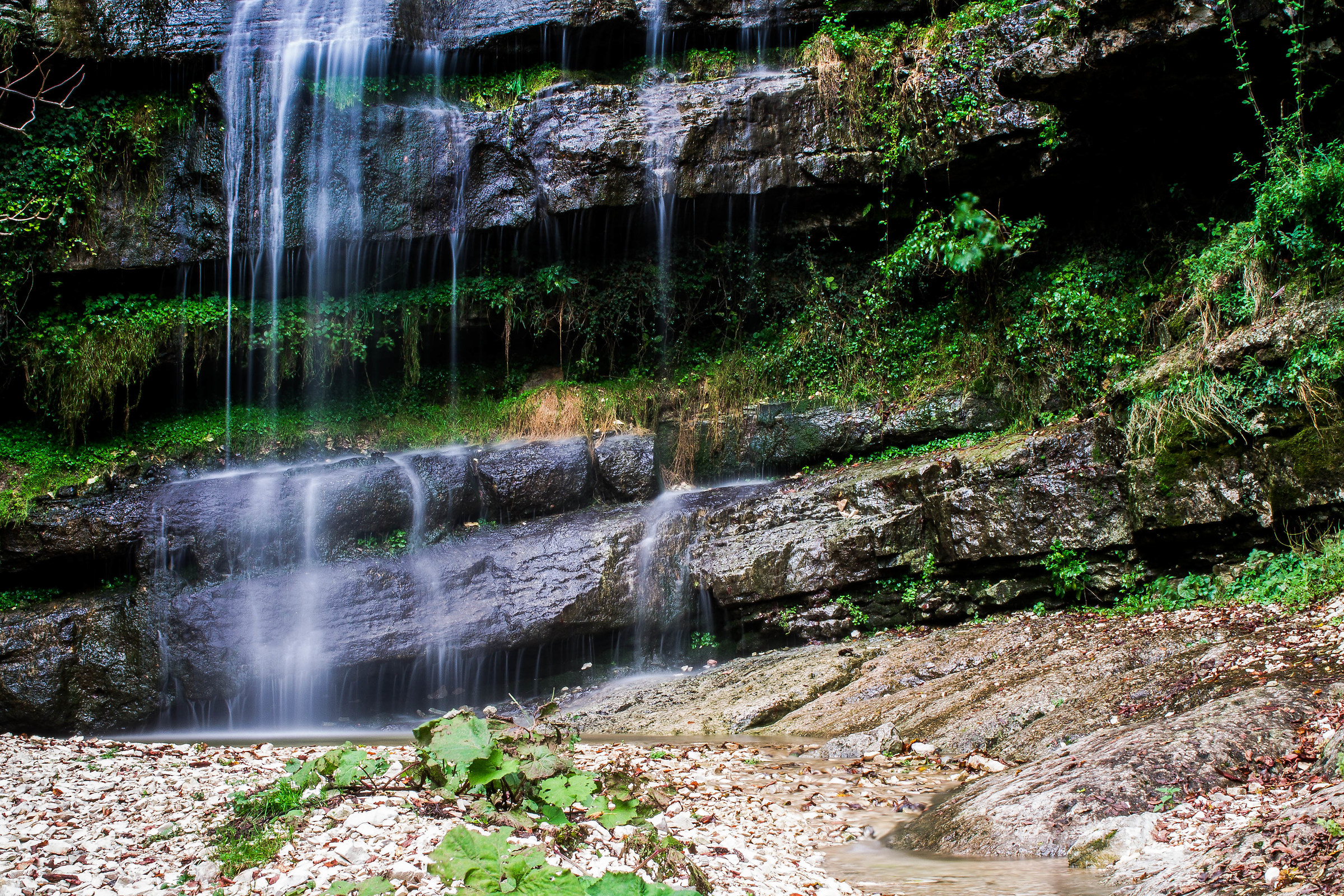 Pach the waterfall - Rotzo VI