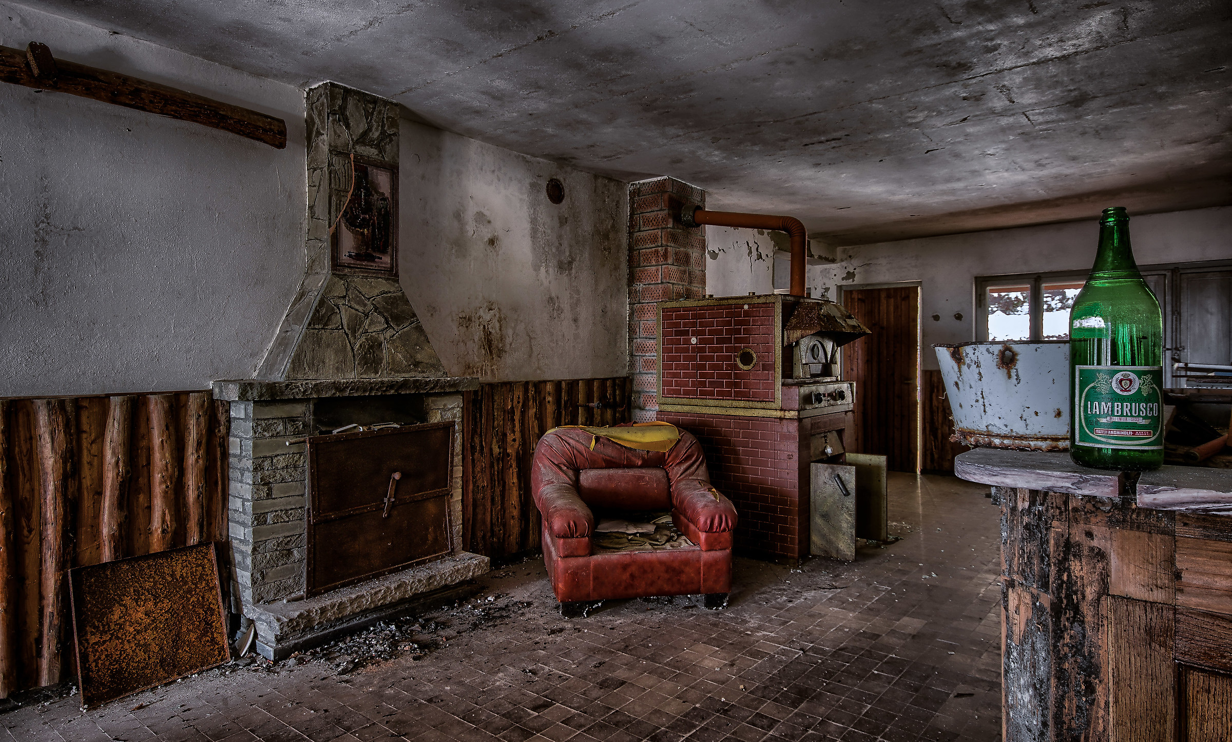 Una sala del tempo che fu...ristorante abbandonato