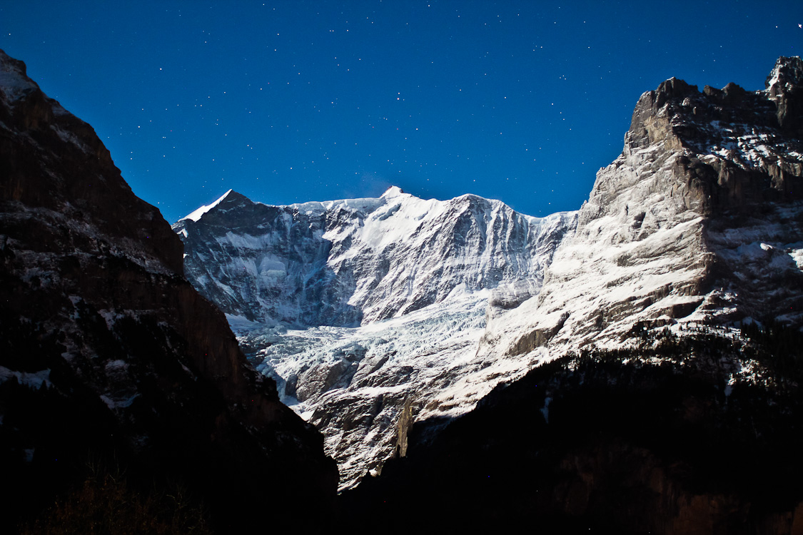 Alla luce della luna piena