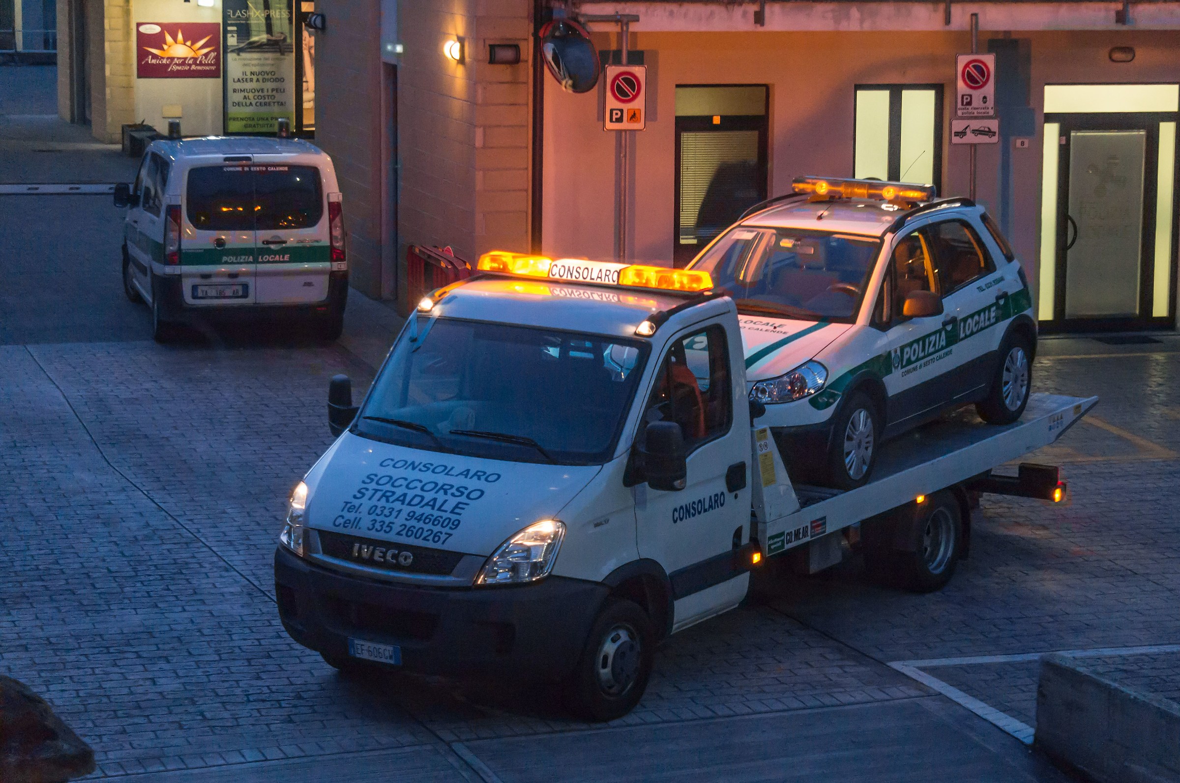 Car traffic wardens removed with the wagon styling tools