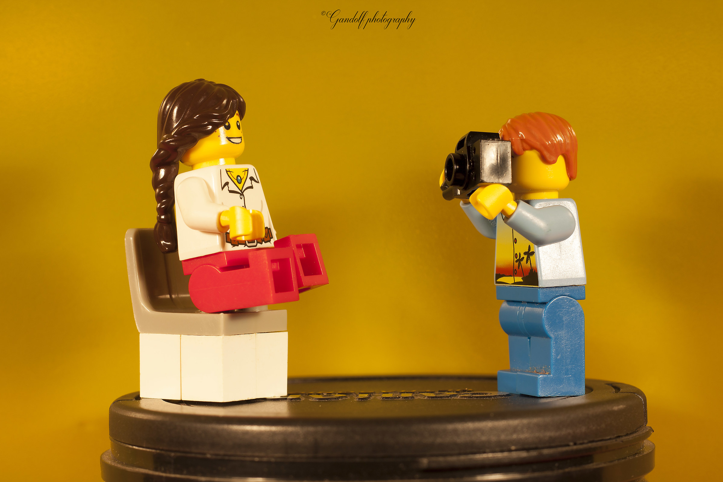 Brava so bends a little head .....