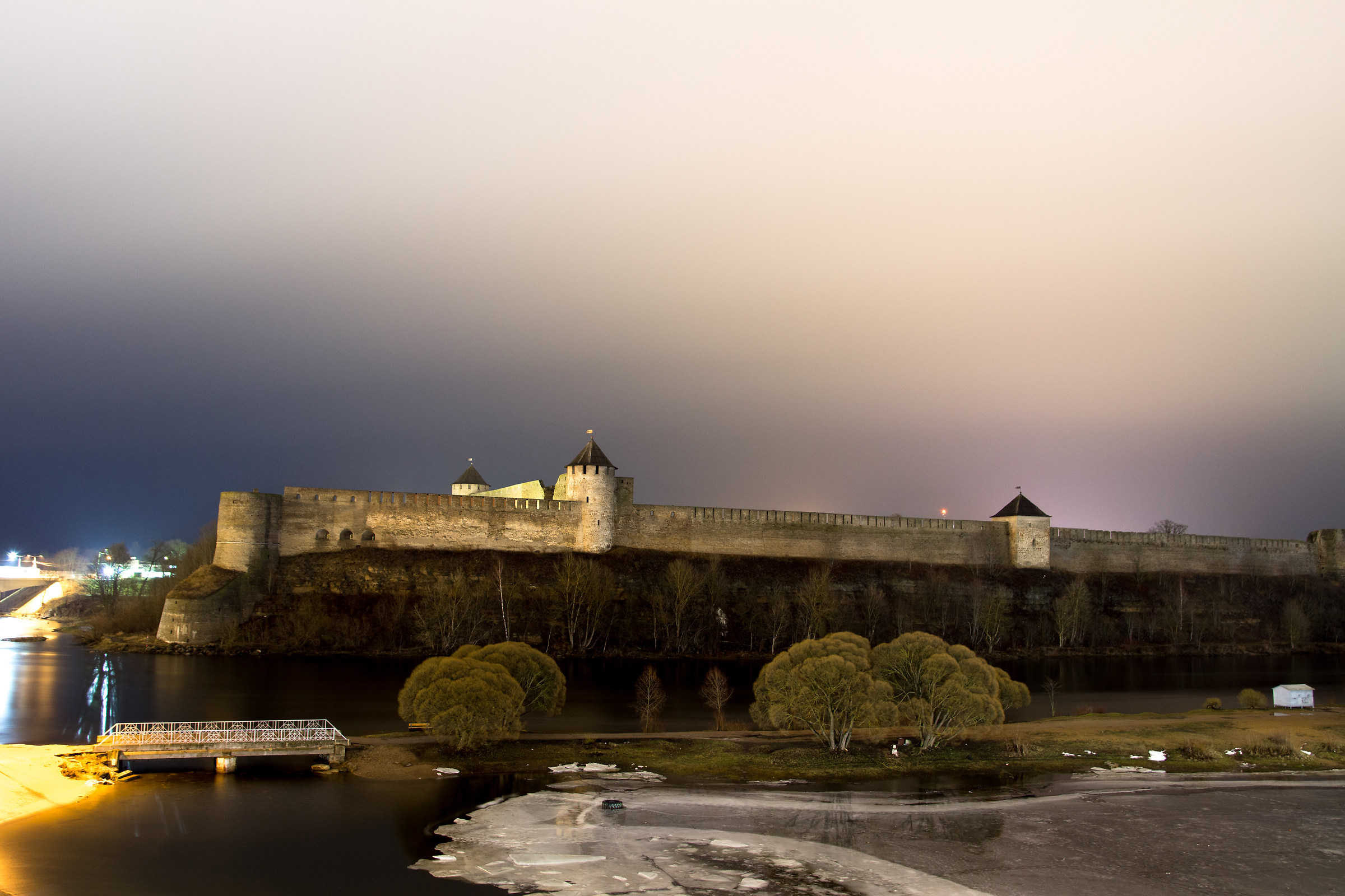 Castello russo a controllo del confine