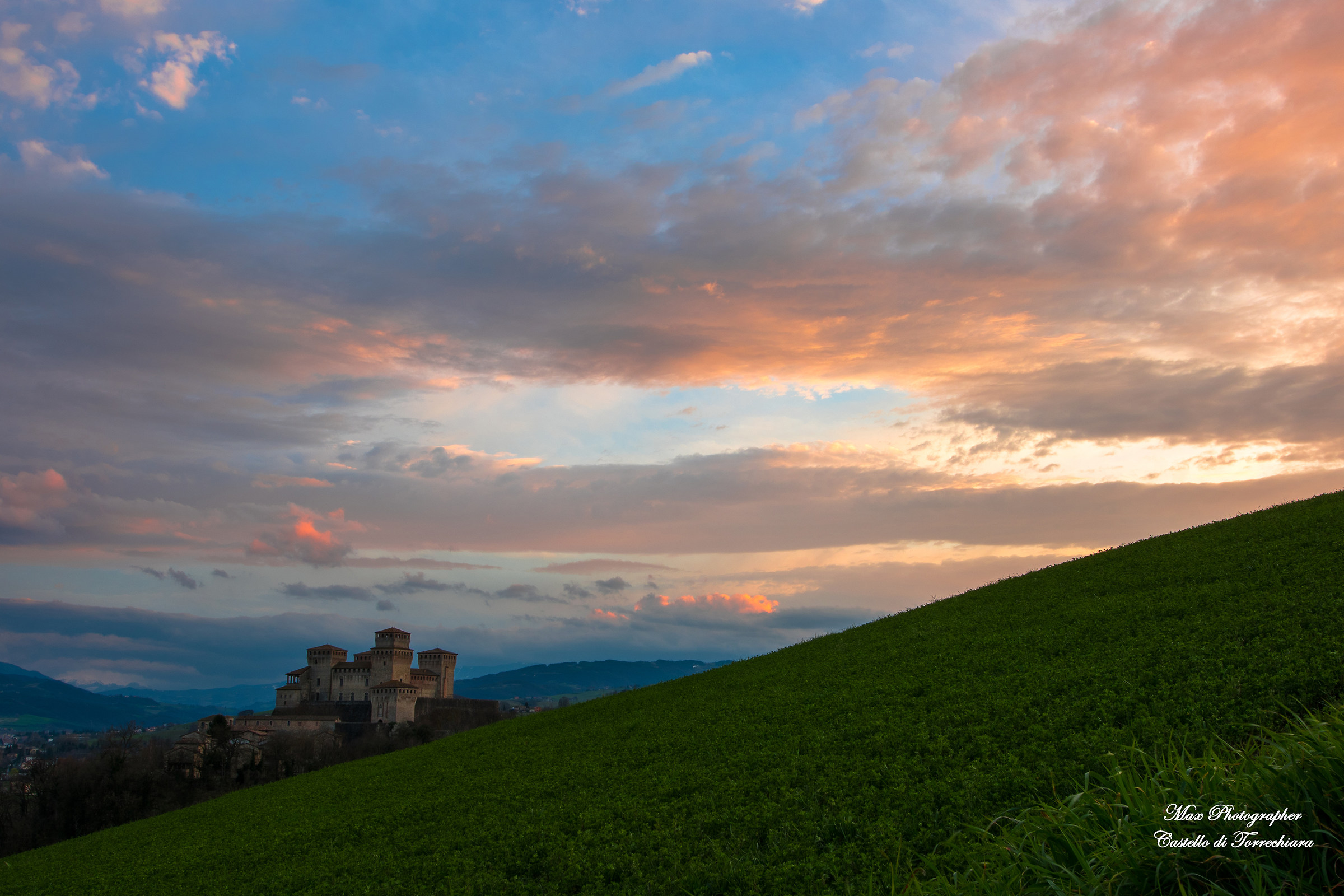 Tramonto sul Castello delle fiabe