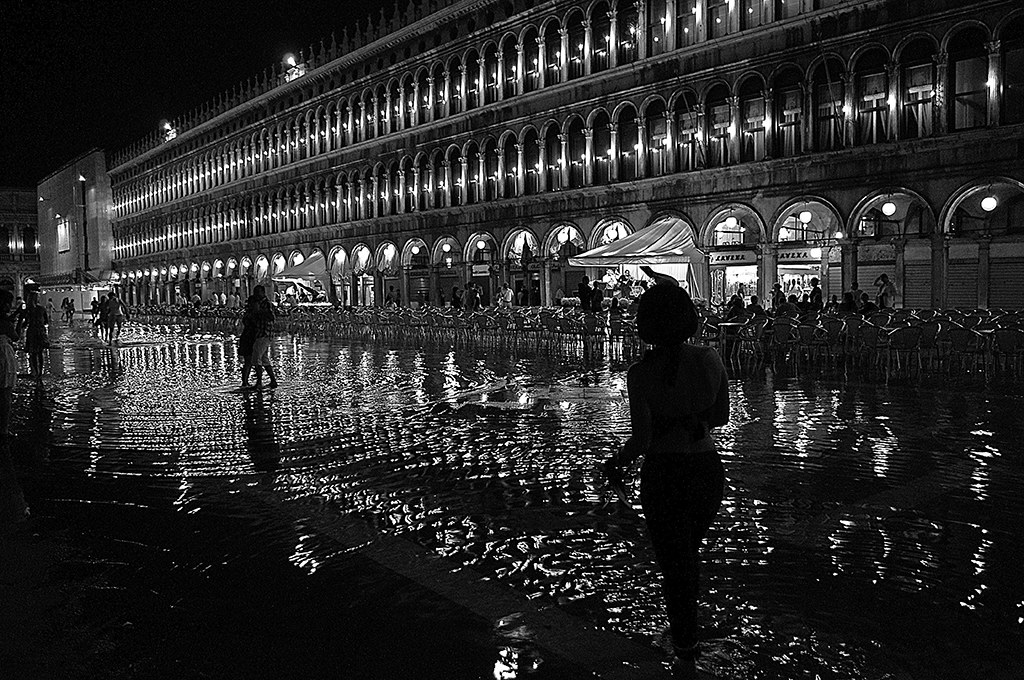 High water and dances to Procurative