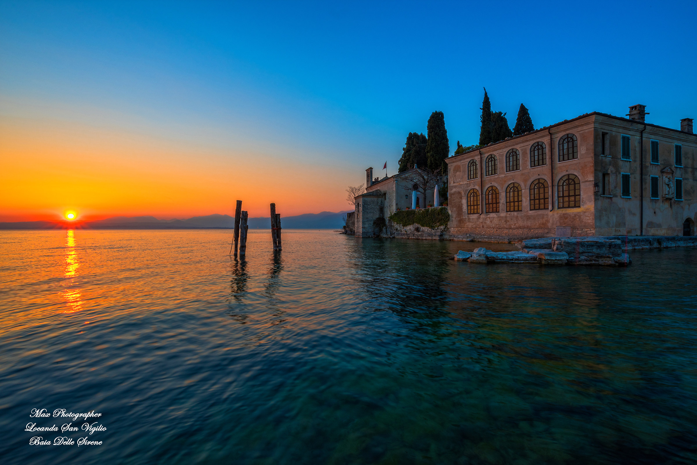Baia Delle Sirene (Punta San Vigilio Garda)