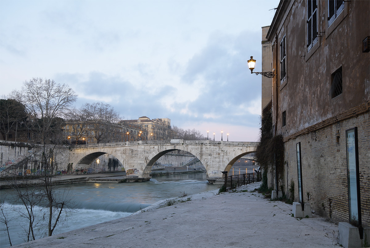 Tiber Island