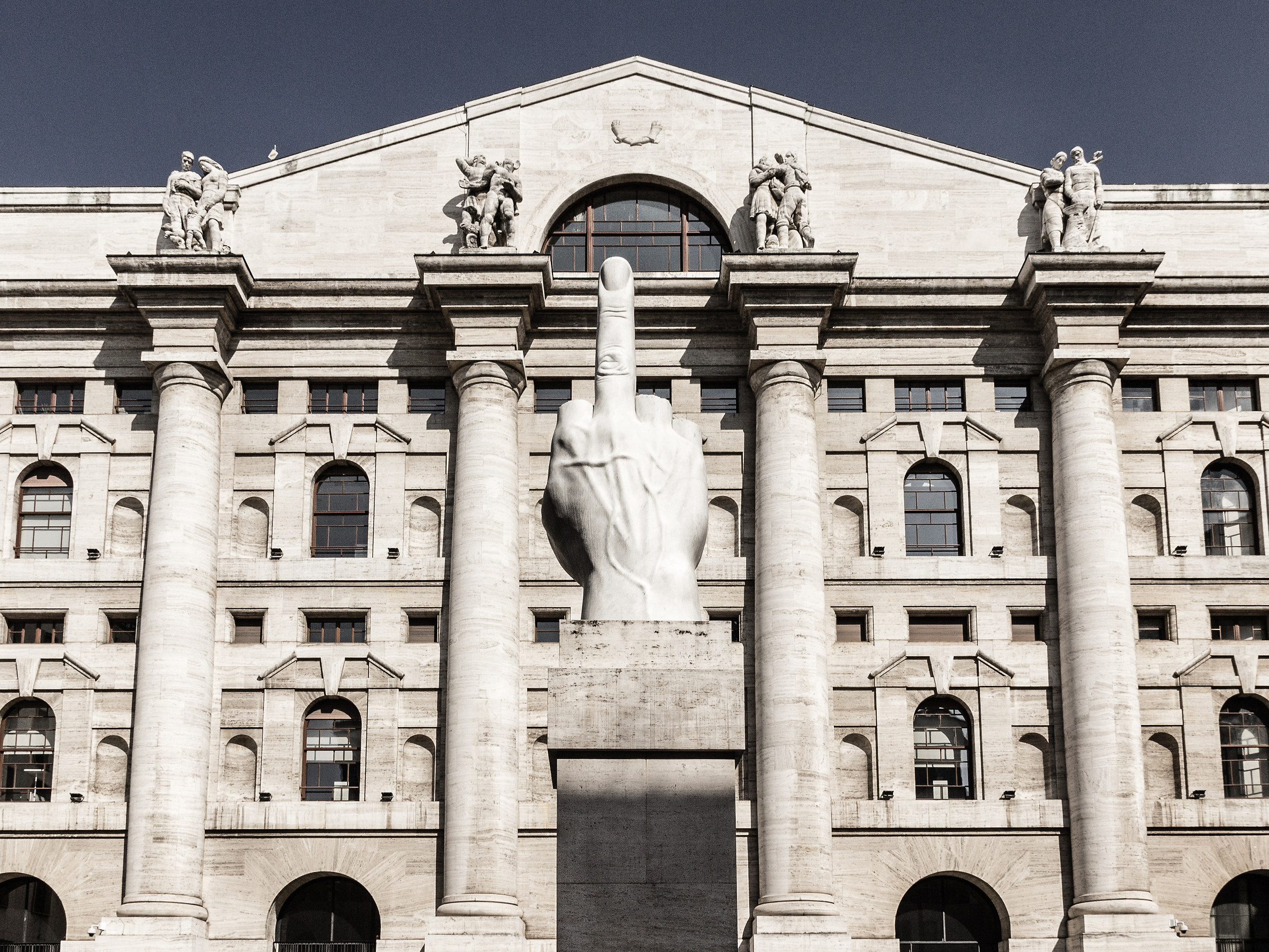 Piazza Affari - Palazzo Mezzanotte