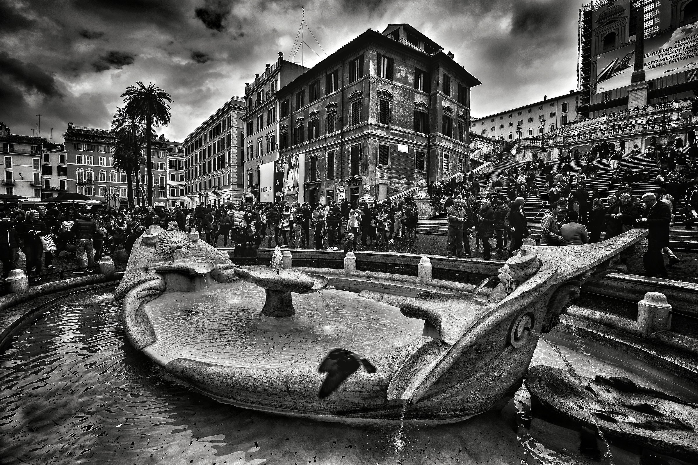 Roma - Fontana della Barcaccia - b/n