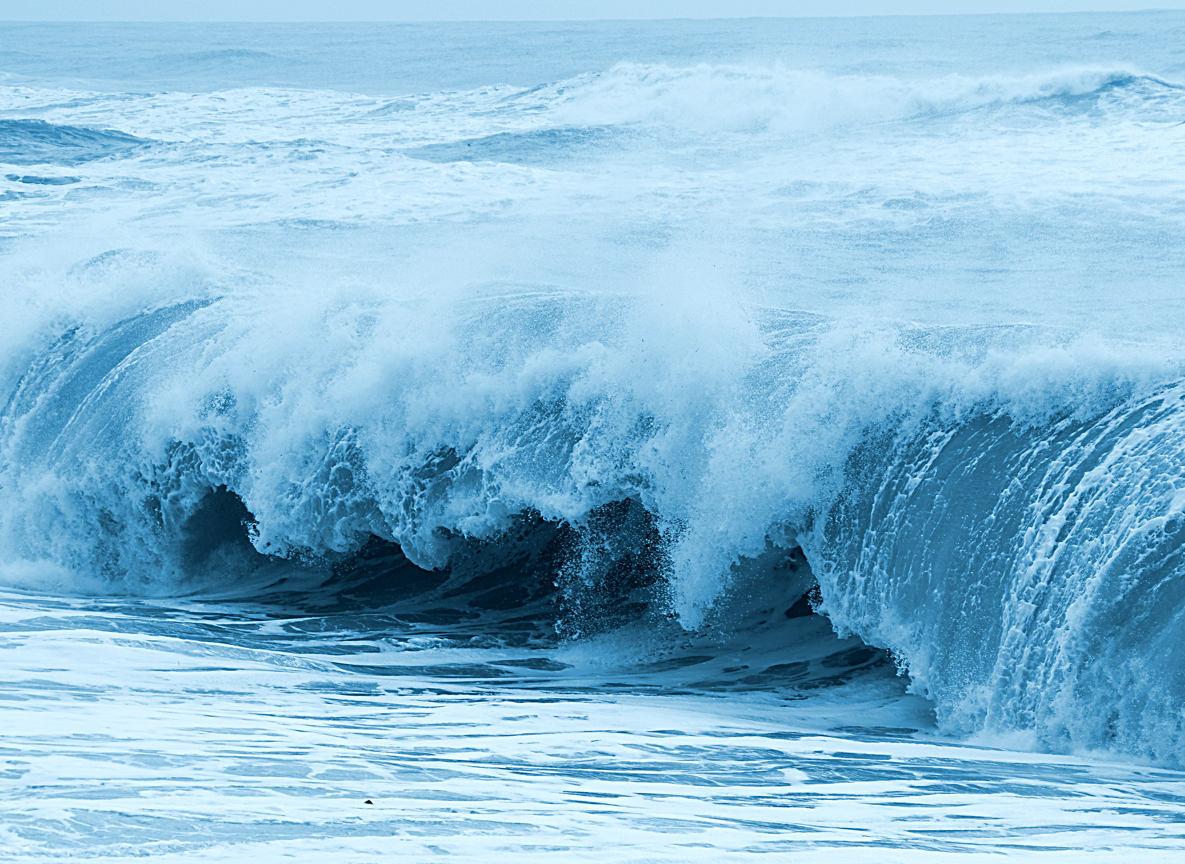 Mare mare mare voglio annegare