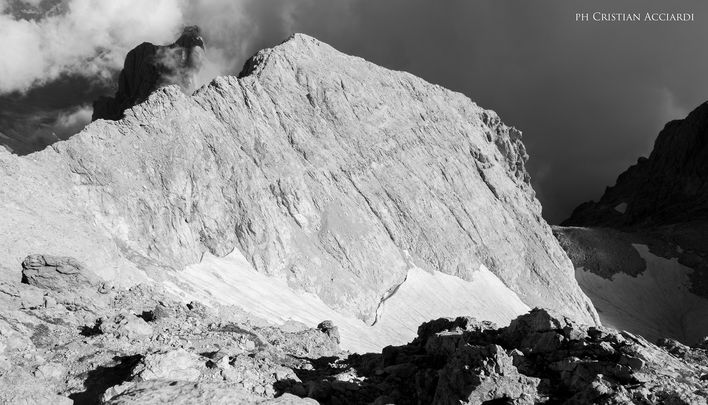 The Calderone glacier (Abruzzo)