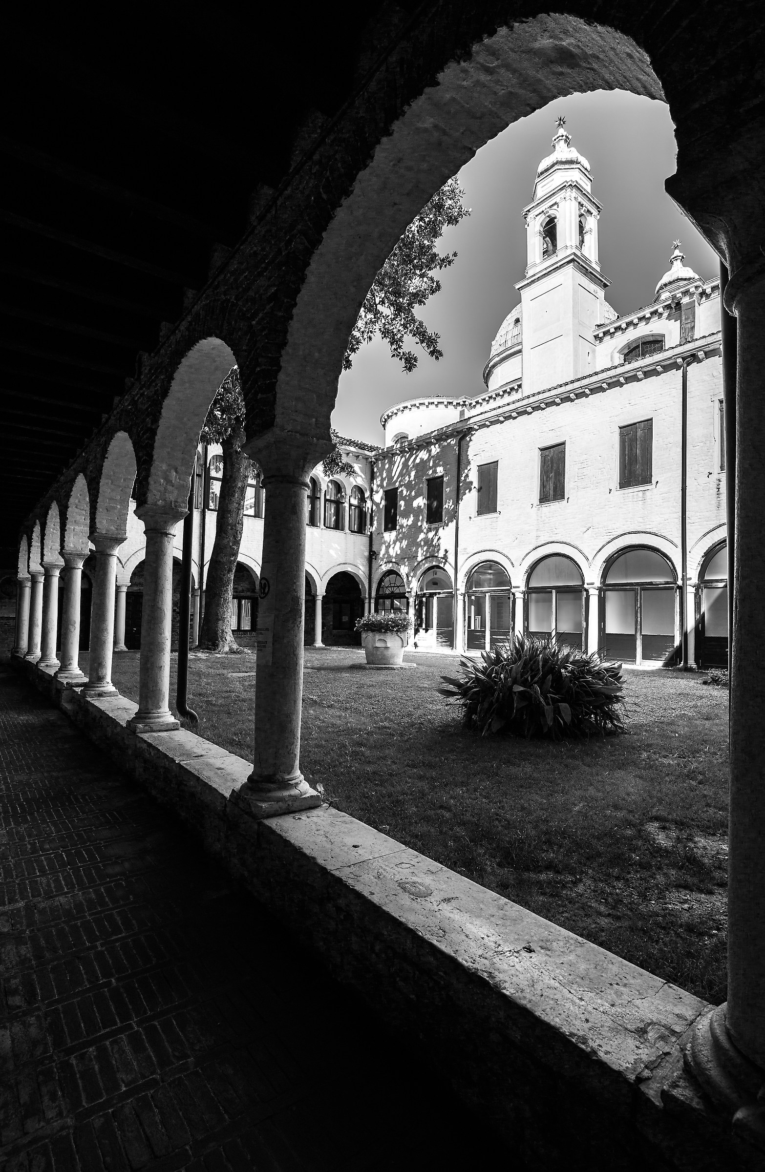 Chiostro presso il centro Don Orione alle Zattere