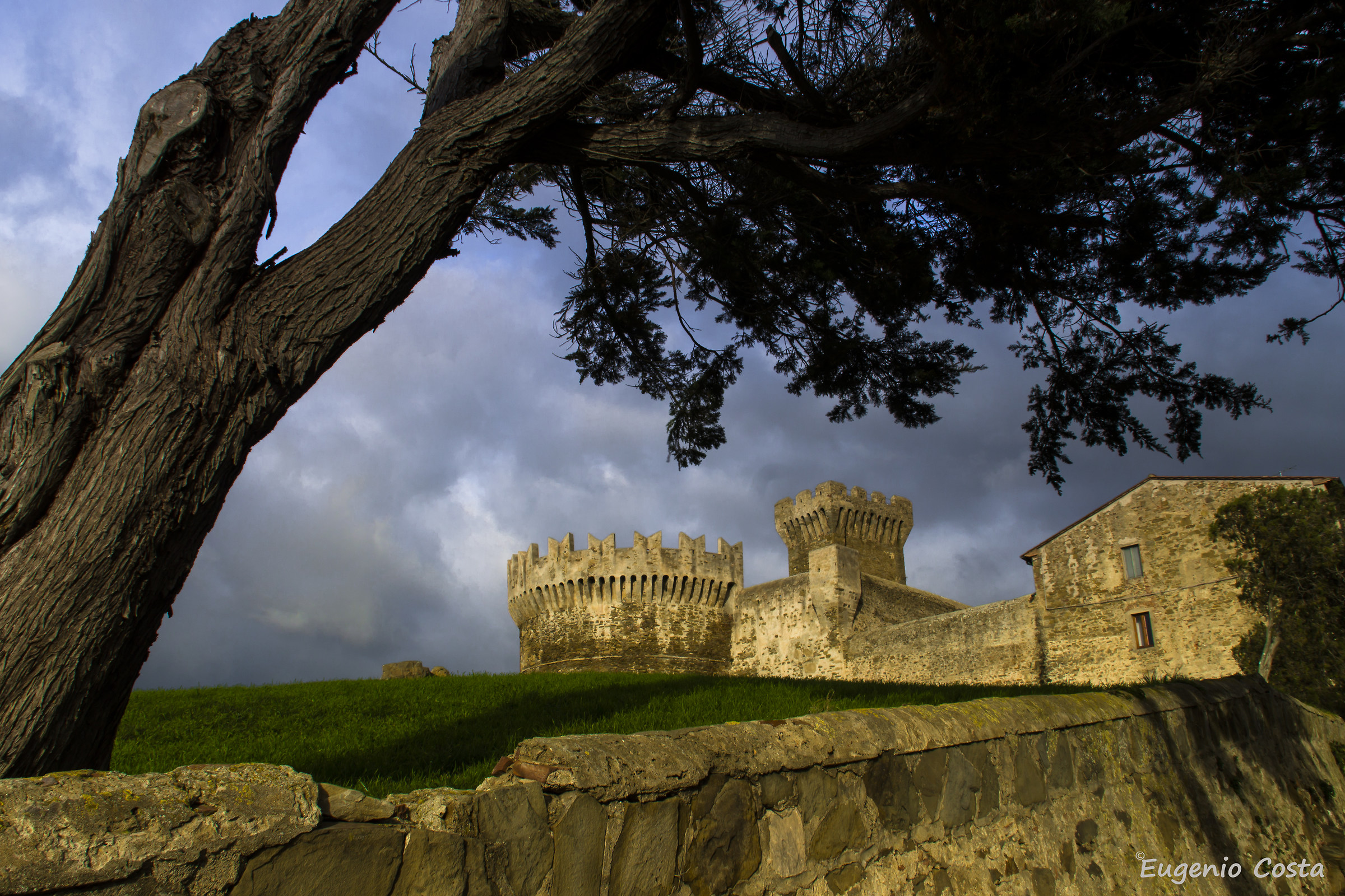 Populonia Castle