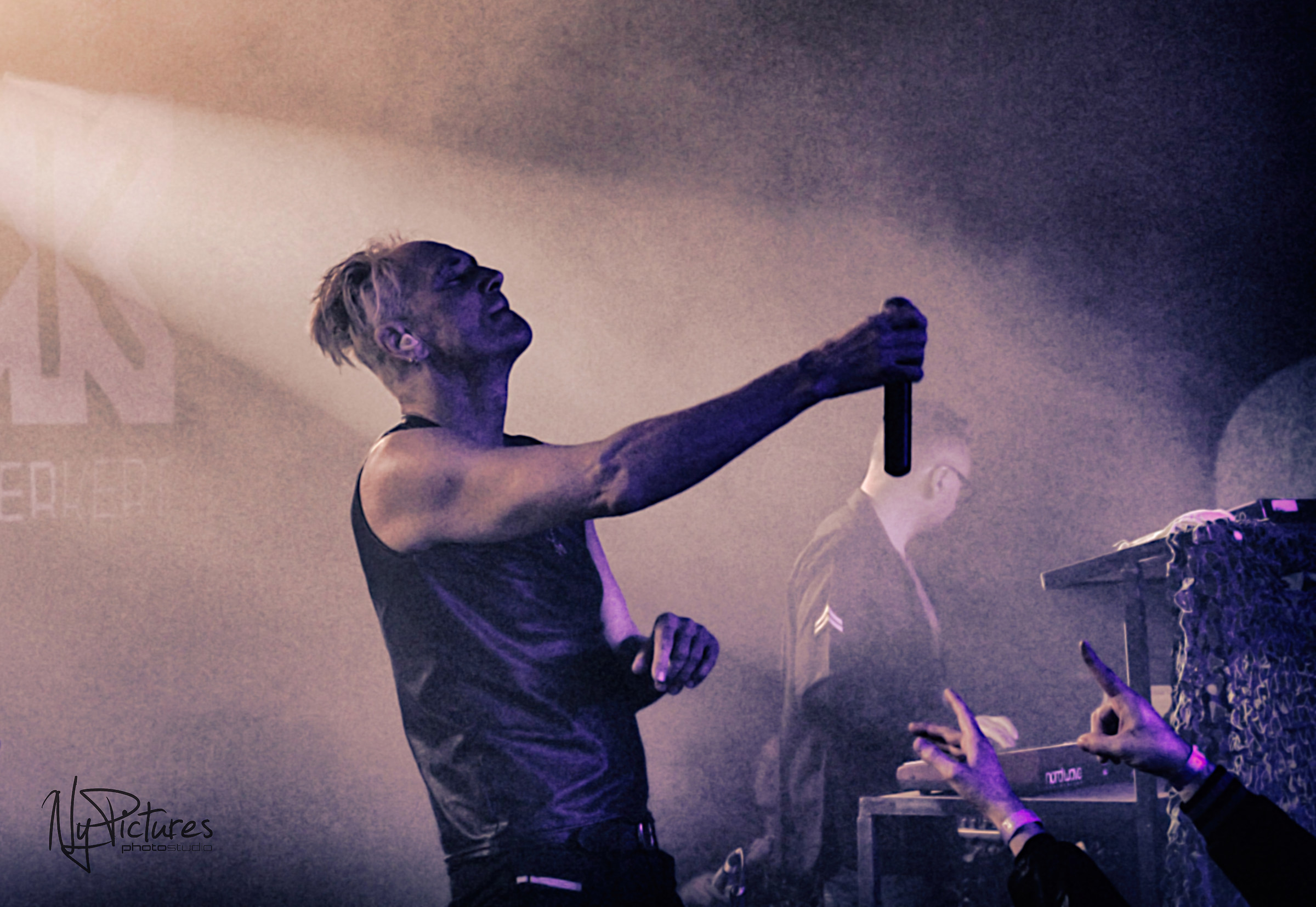 Front Line Assembly live Budapest 2016.