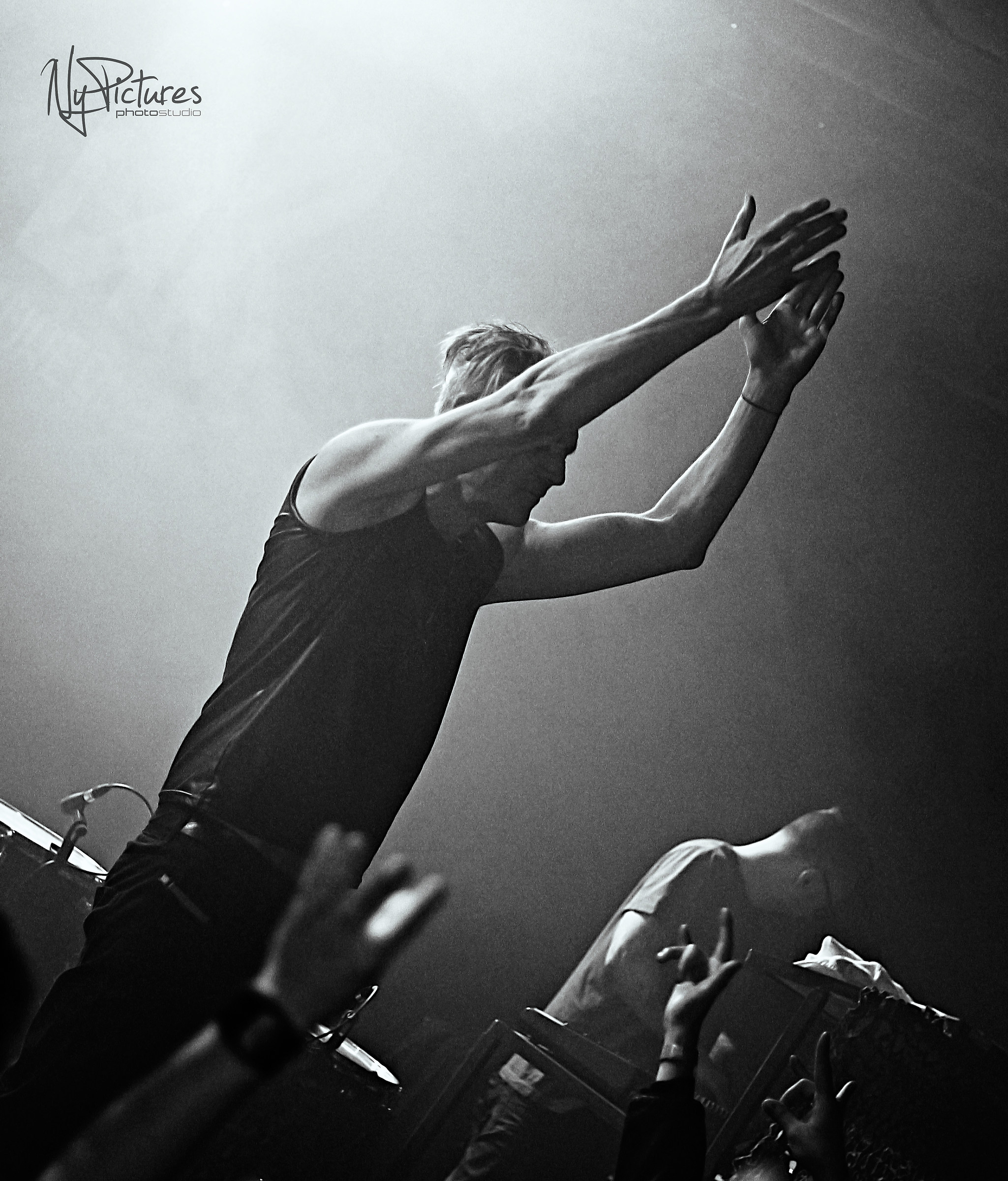 Front Line Assembly live Budapest 2016.