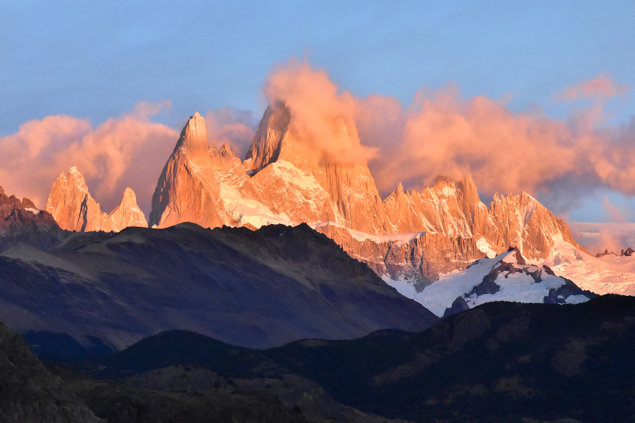 The light of dawn on Fitz Roy