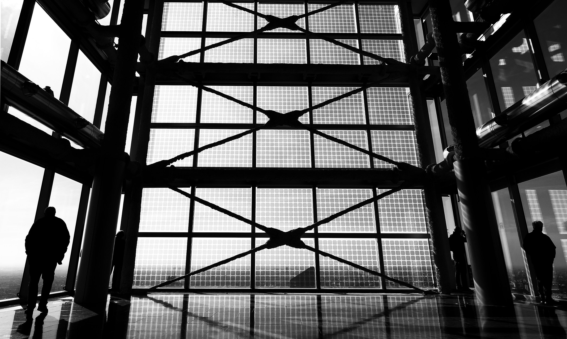 39 ° and beyond ...