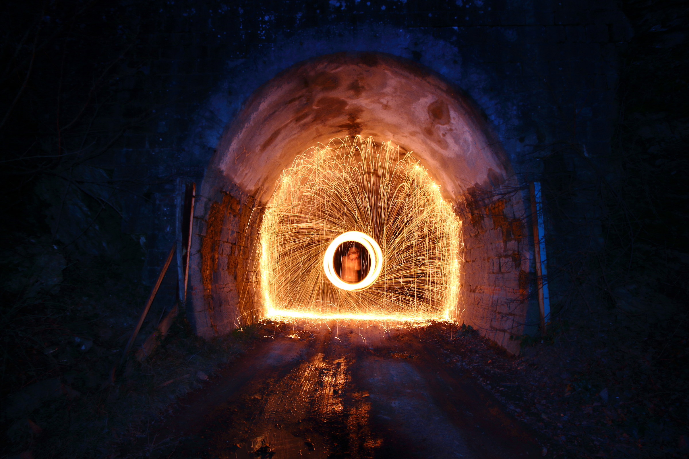 Lasciate ogne speranza, voi ch' intrate