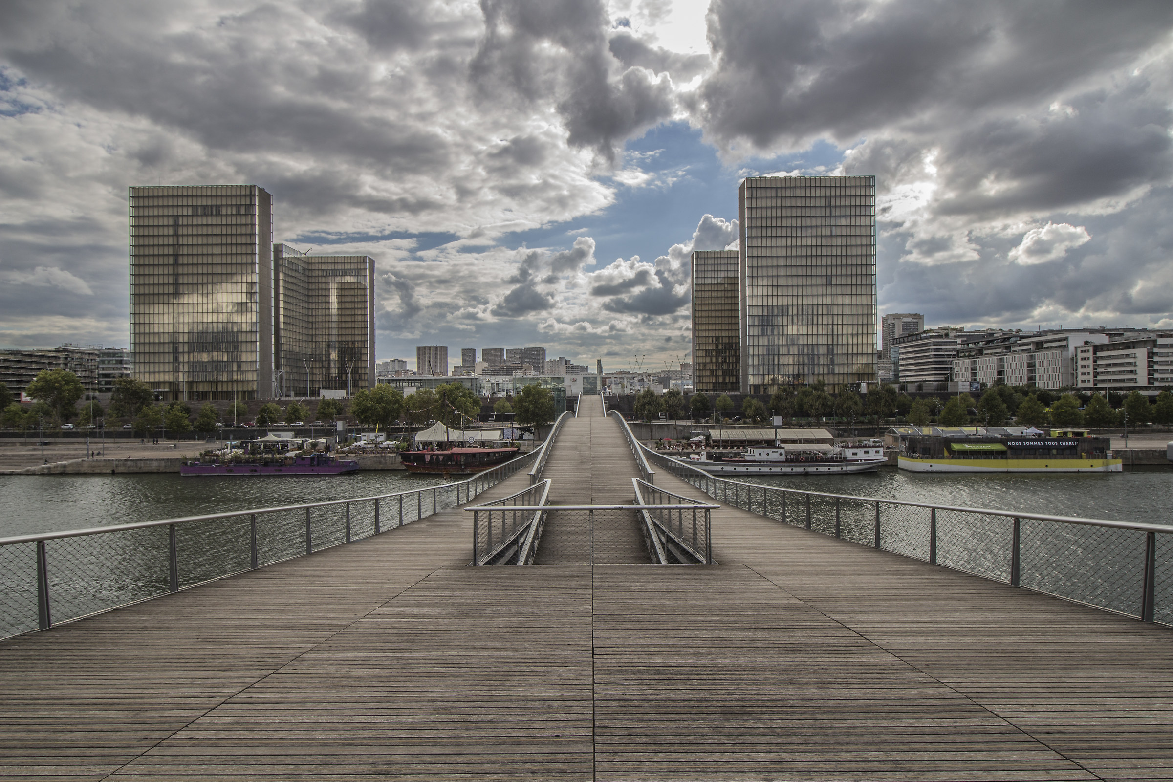 passerelle simone de beauvoir