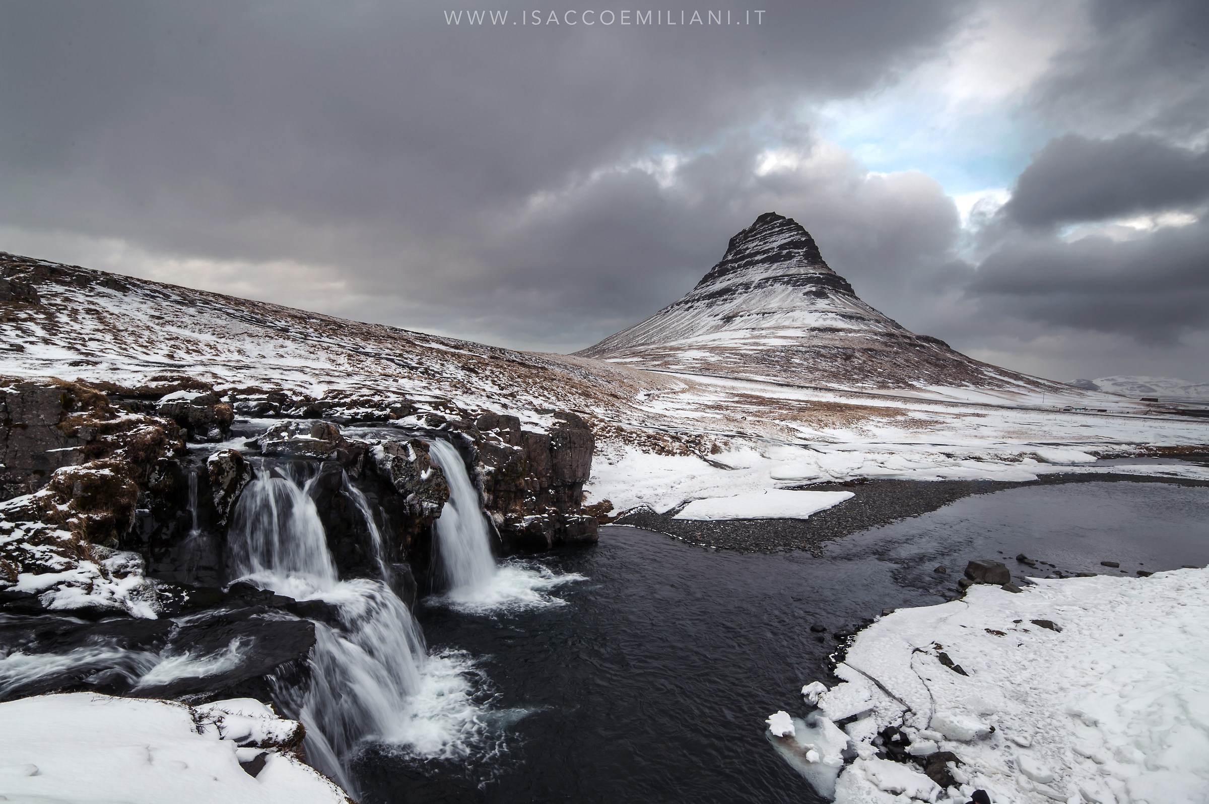 Vista a Kirkjufellfoss