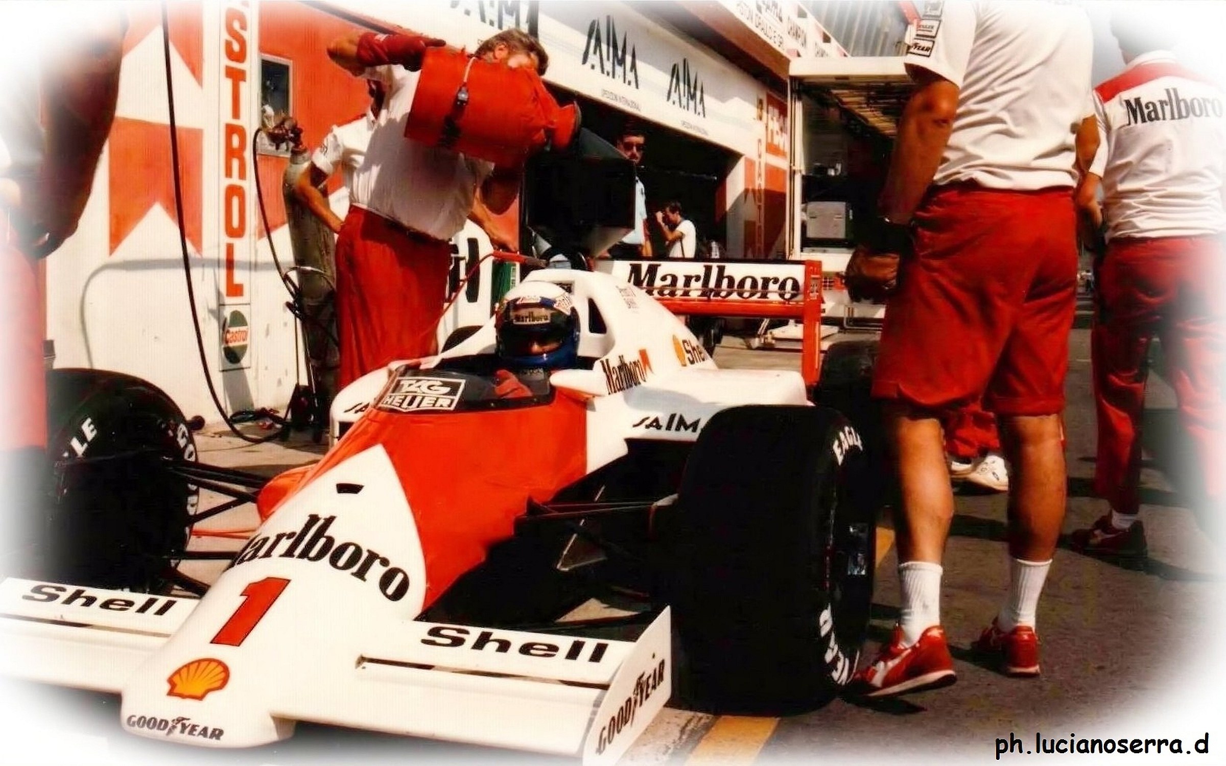 Alain Prost su Mc Laren TAG Porsche... prove libere