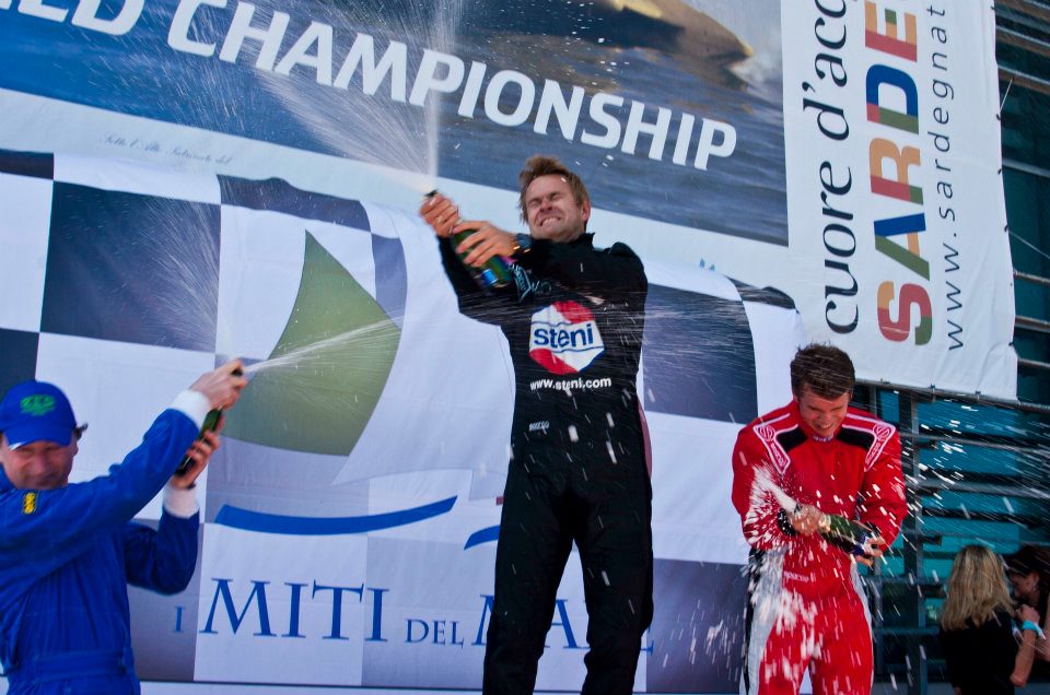 F2 World Championship 2012 offe shore